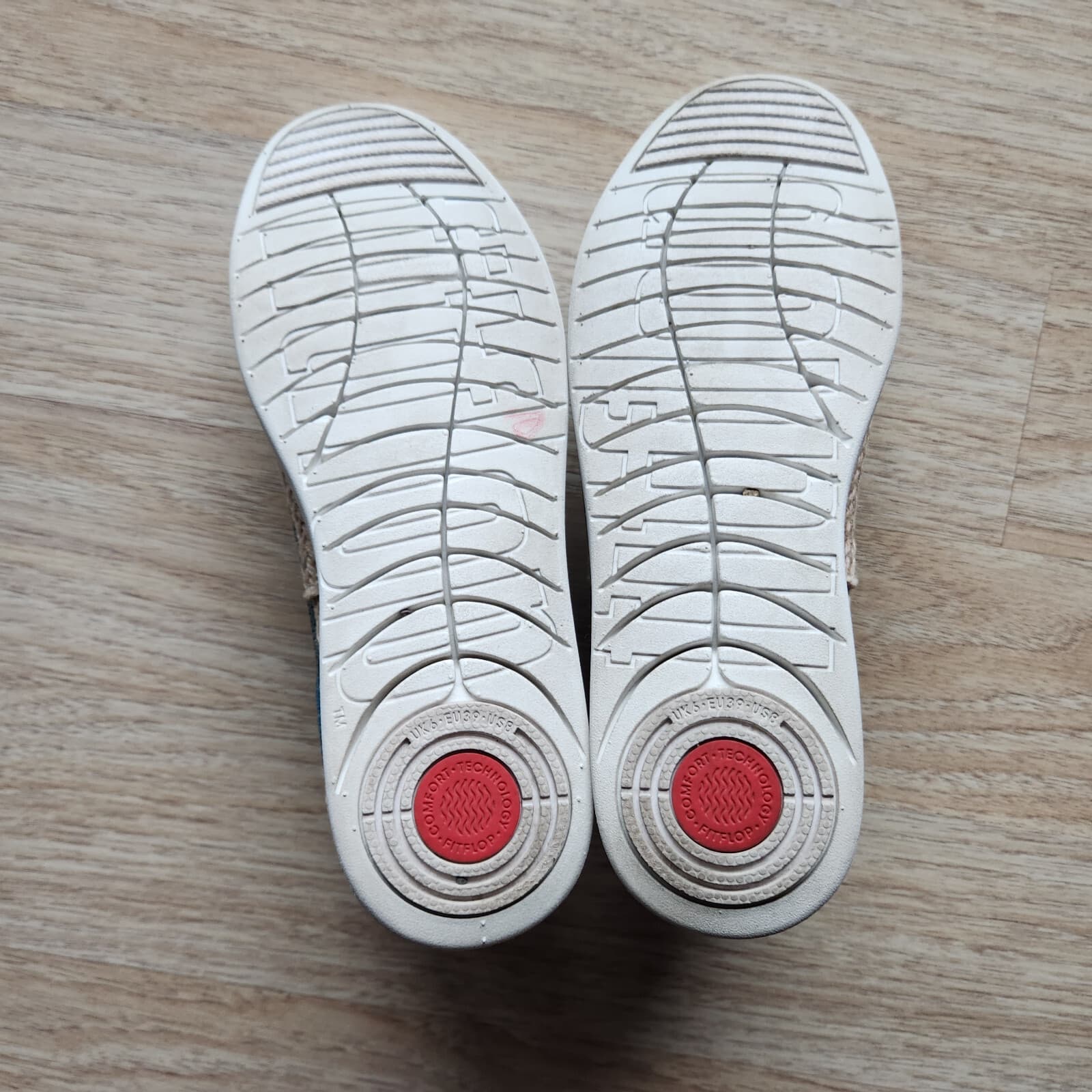 EUC FitFlop Rally Basket Weave Raffia Canvas Fashion Sneaker Lace Blue Women US8 - Thumbnail 5
