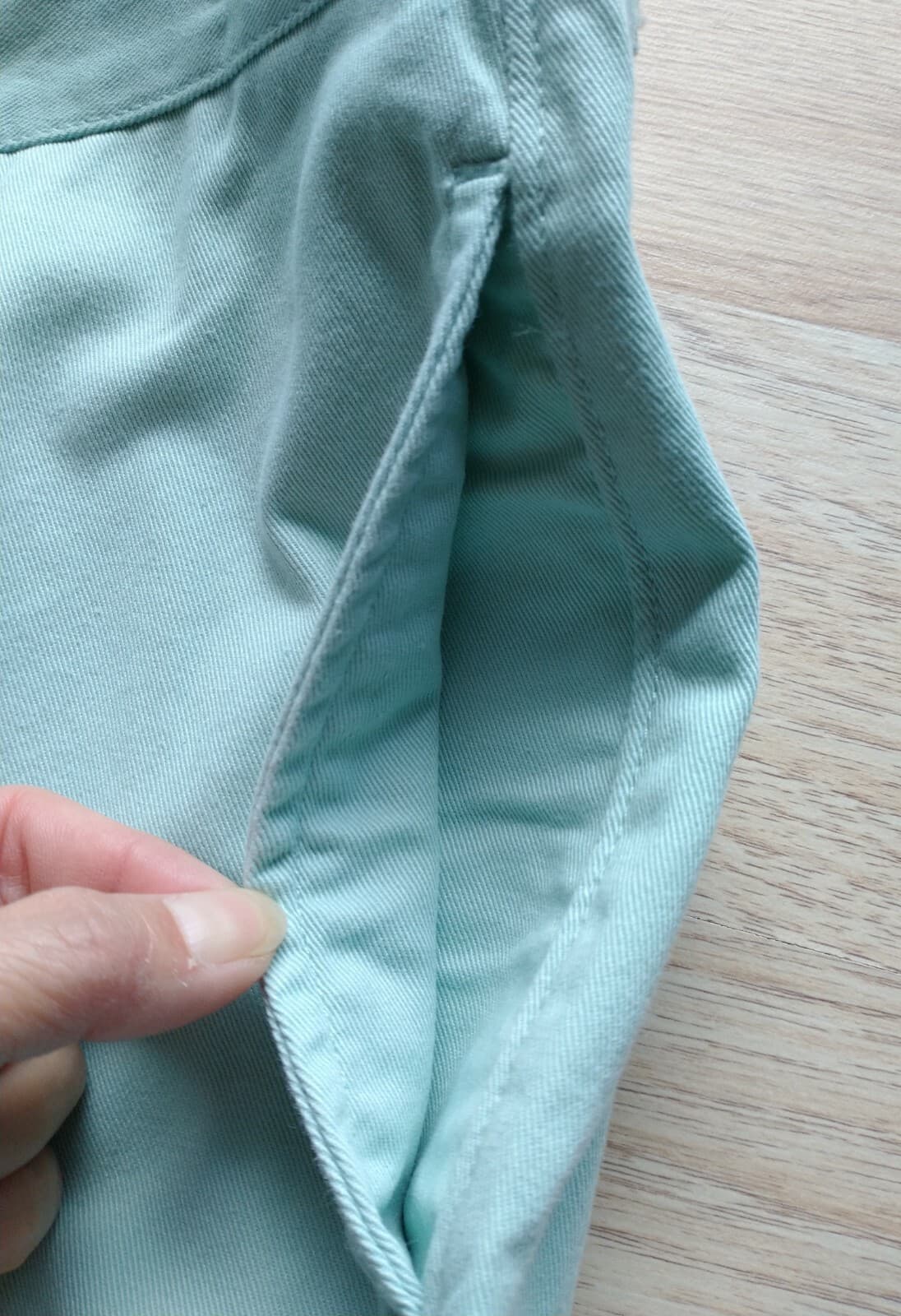 J.CREW 9" Gramercy Flex Shorts Zip Pocket Mint Green 100% Cotton Men Sz.36 - Thumbnail 5