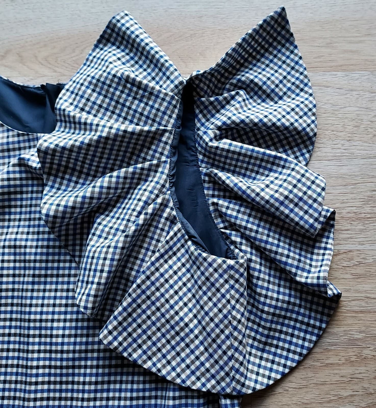 Banana Republic Gingham Shift Dress One-Ruffle Shoulder Zip Blue-Tan Women Sz.10 - Thumbnail 8