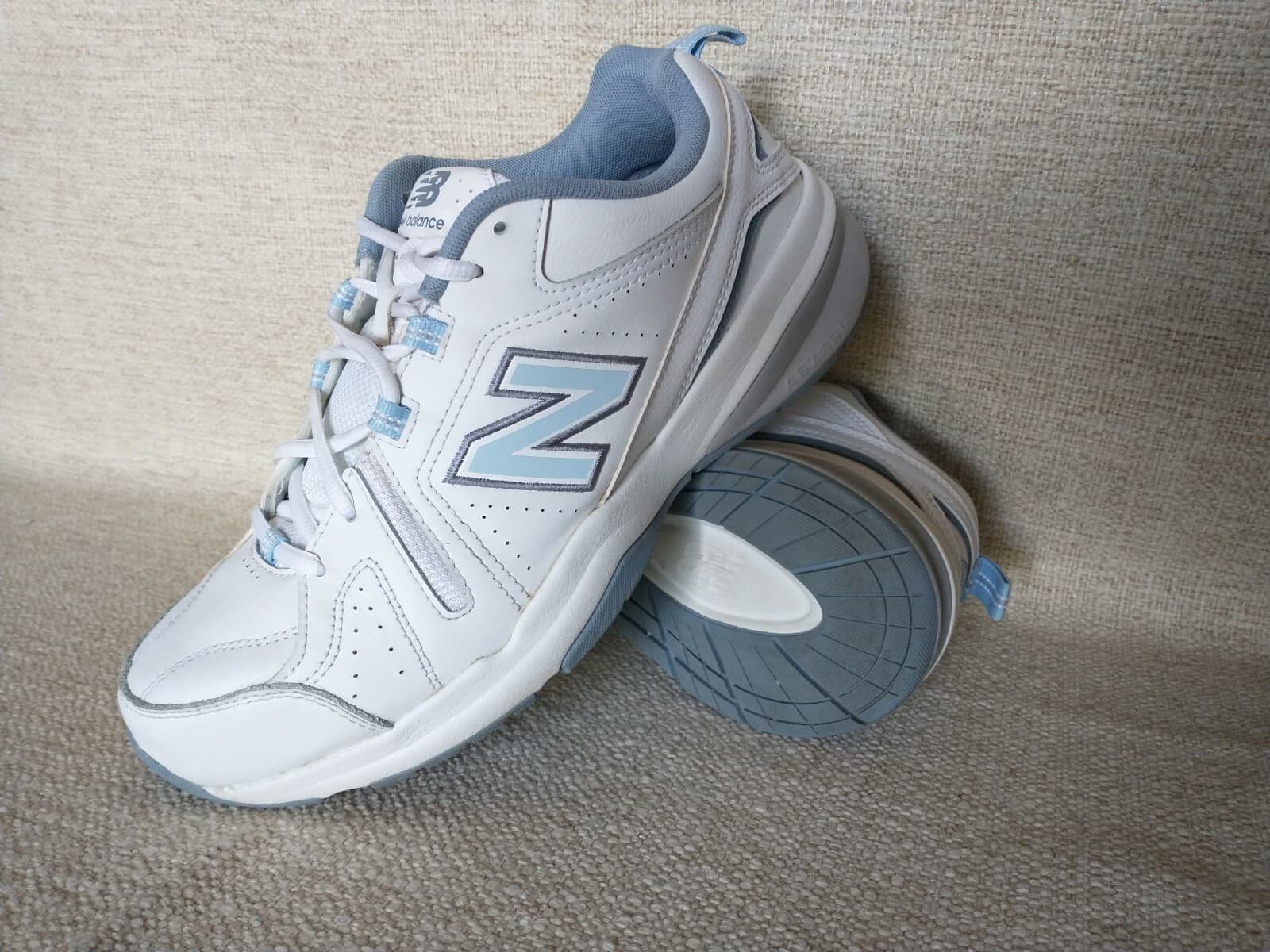 New Balance 608 Women Lace Cross Trainer Sneakers Lace White US11 EUR43 - Thumbnail 2