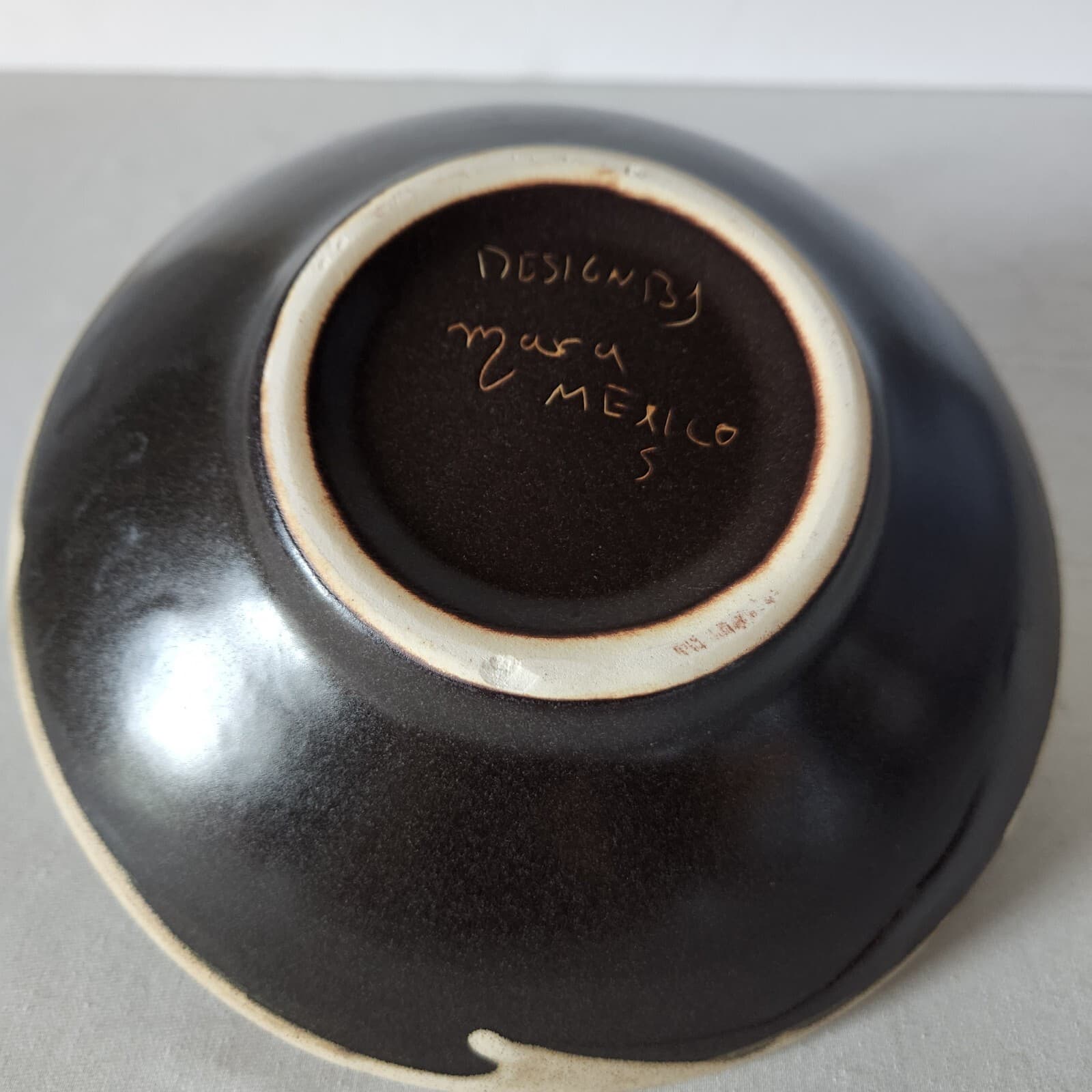 Design by Mara Mexico Pottery Stonewear Hummingbird Floral 20oz Bowl - Thumbnail 3