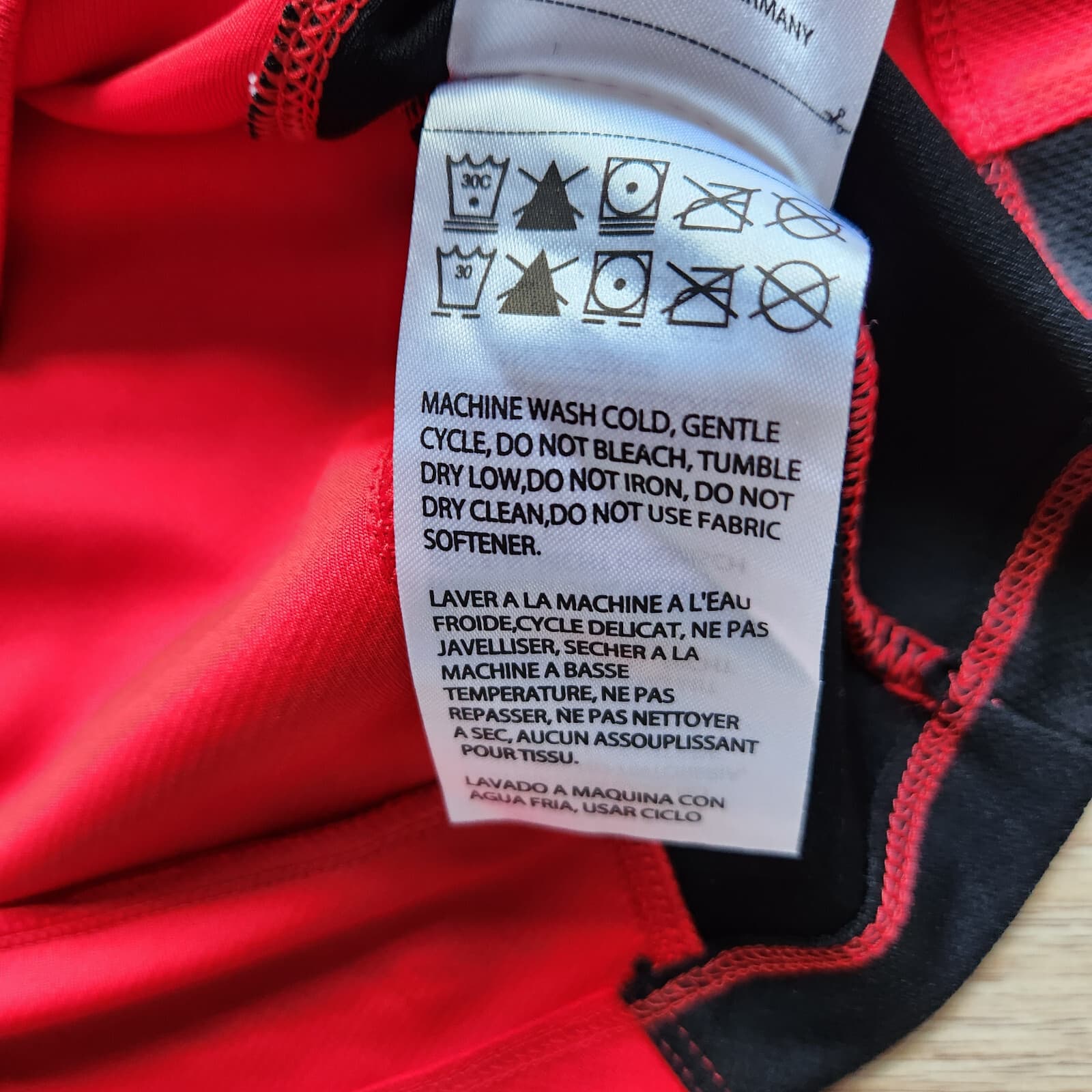 Pearl Izumi Cycling Full-Zip Jacket Long Sleeve Back Pocket Red Black Women Sz.M - Thumbnail 8