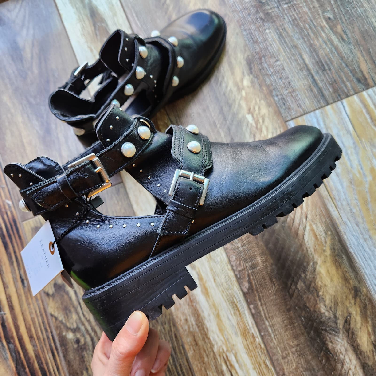 NWoB ZARA $129 Black Leather Studded Pearl Biker Cutout Ankle Moto Boots Women 6 - Thumbnail 3