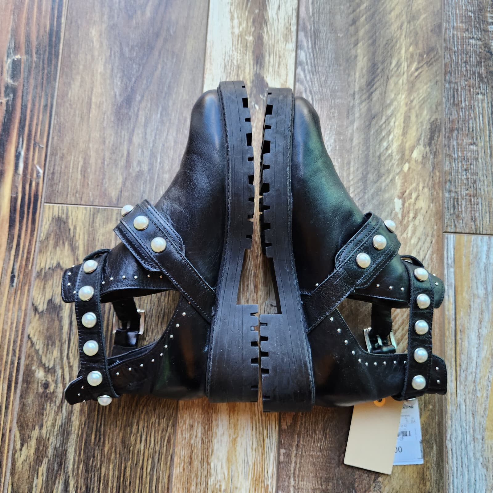 NWoB ZARA $129 Black Leather Studded Pearl Biker Cutout Ankle Moto Boots Women 6 - Thumbnail 8