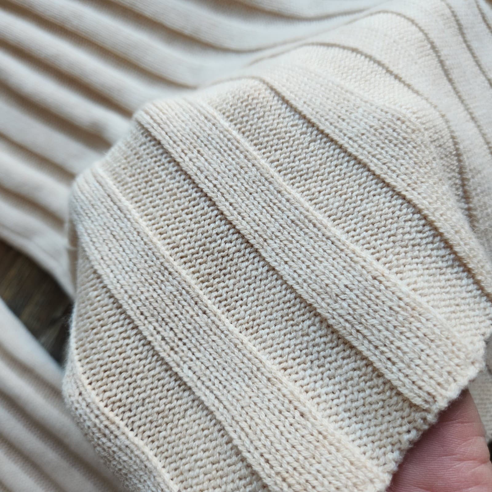 NEW Levi's Not For Resale Wool Blend Ribbed Knit Wide Leg Pants Pull-On Beige S - Thumbnail 4