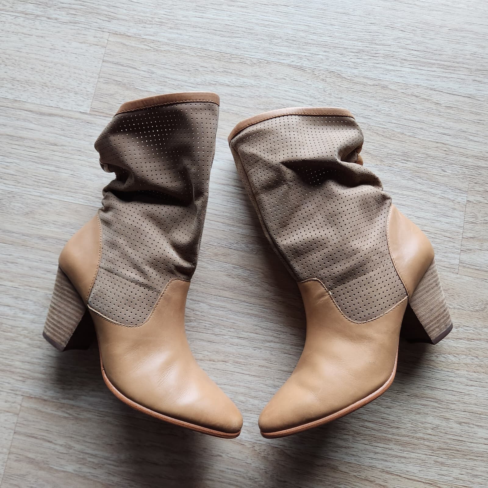 Rebecca Minkoff Brynn Perforated Leather Calfskin Slouchy Western Boot Tan US7M - Thumbnail 10