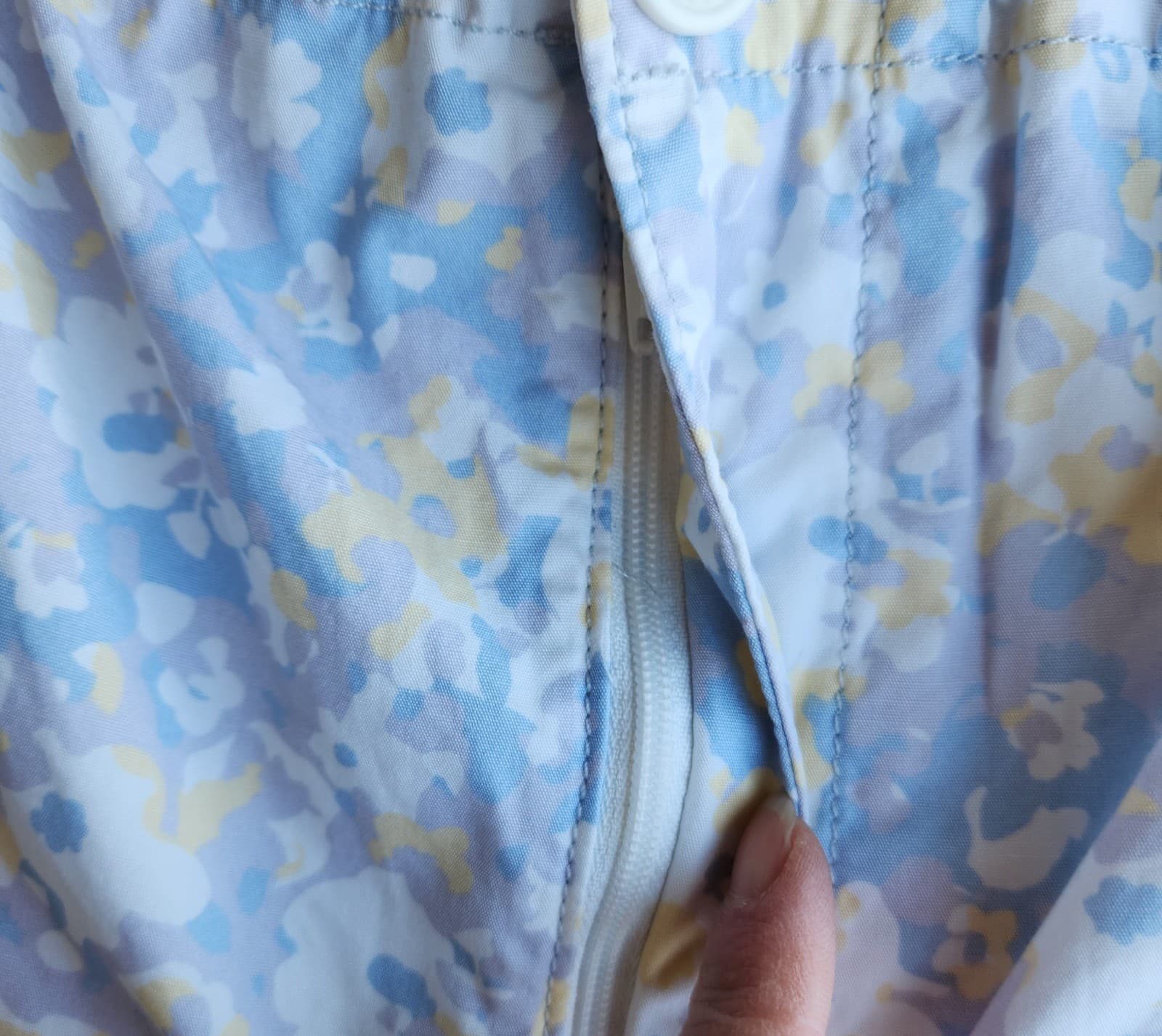 NEW Levi's Not For Resale Floral Baggy Pants High Rise Drawcord Pocket Blue Sz.S - Thumbnail 8