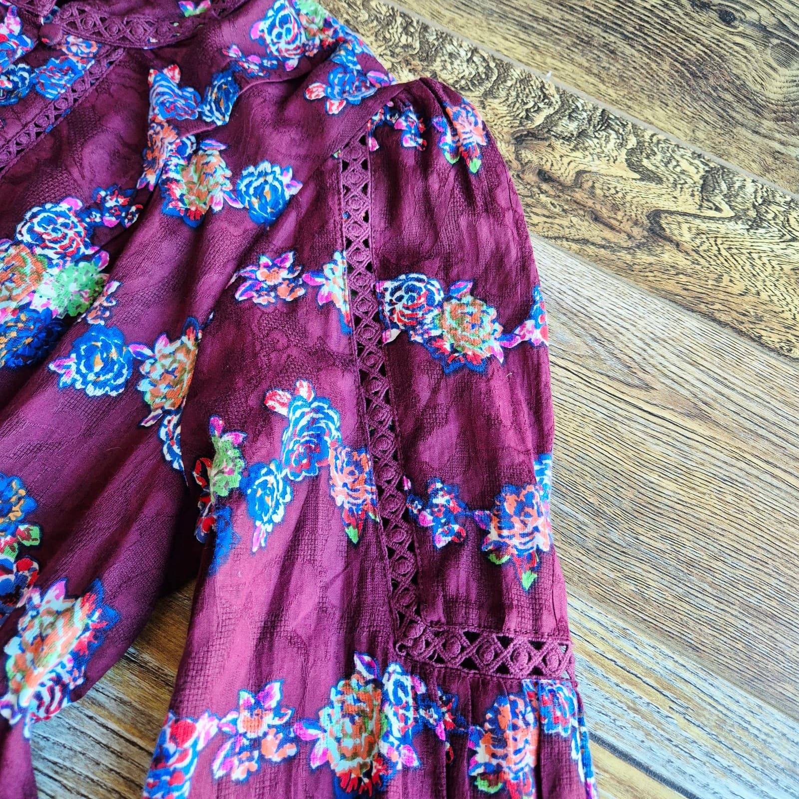 NWT Anthropologie Floral Lace-Trim Mini Dress Tie-Back Long Sleeve Burgundy Sz.L - Thumbnail 11