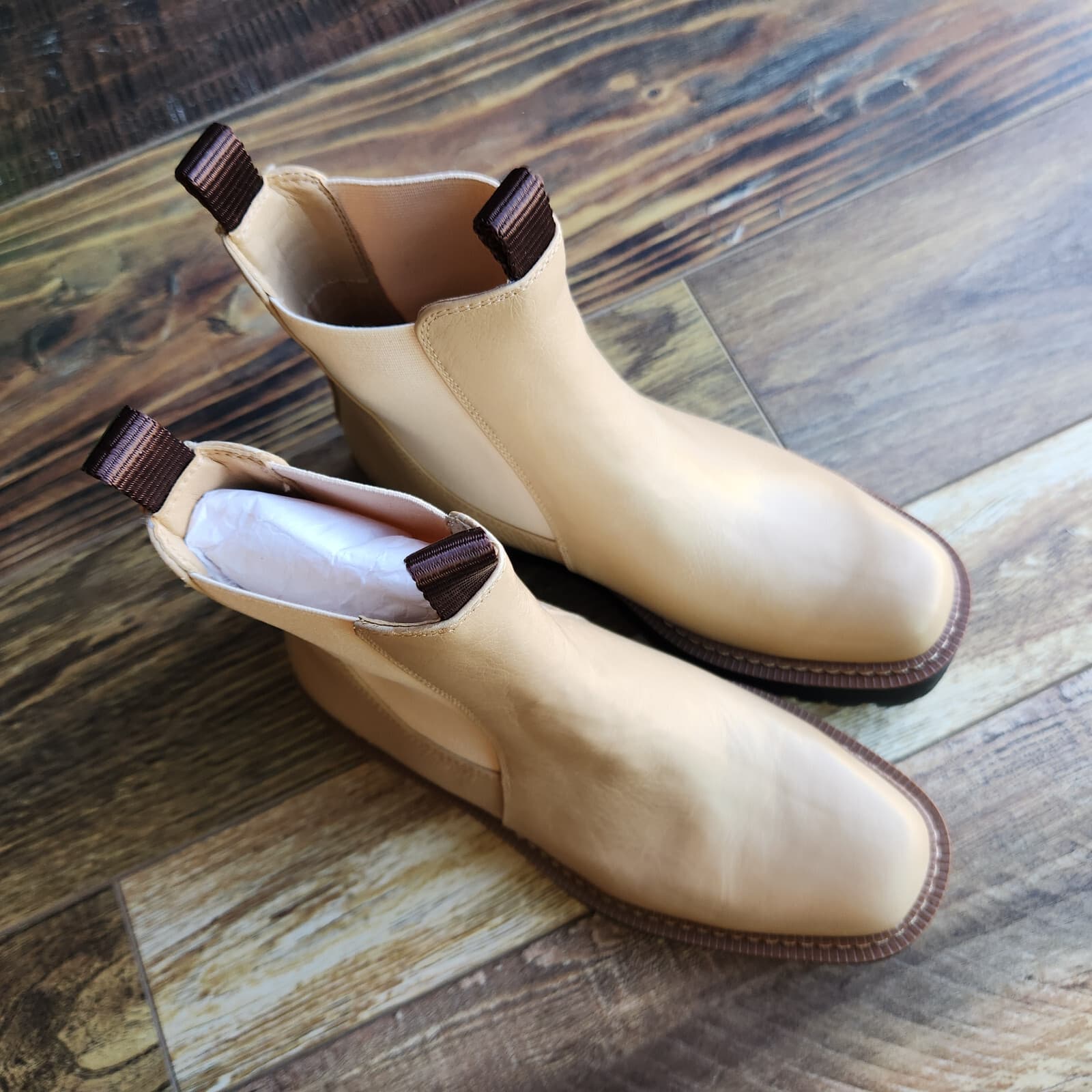 NIB Sam Edelman Laguna Sesame Leather Chelsea Boots Waterproof Lug Sole US 5.5M - Thumbnail 3