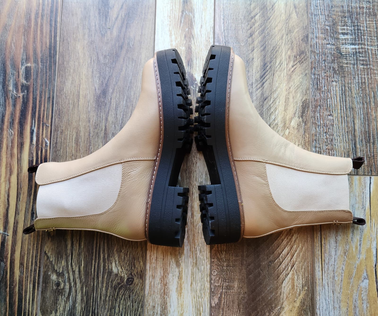 NIB Sam Edelman Laguna Sesame Leather Chelsea Boots Waterproof Lug Sole US 5.5M - Thumbnail 6