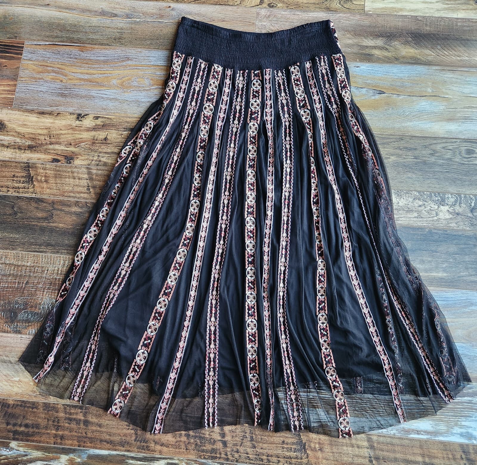 NWoT Soft Surroundings Embroidered Sheer-Mesh Maxi Skirt Pull-On Smock Waist M - Thumbnail 3
