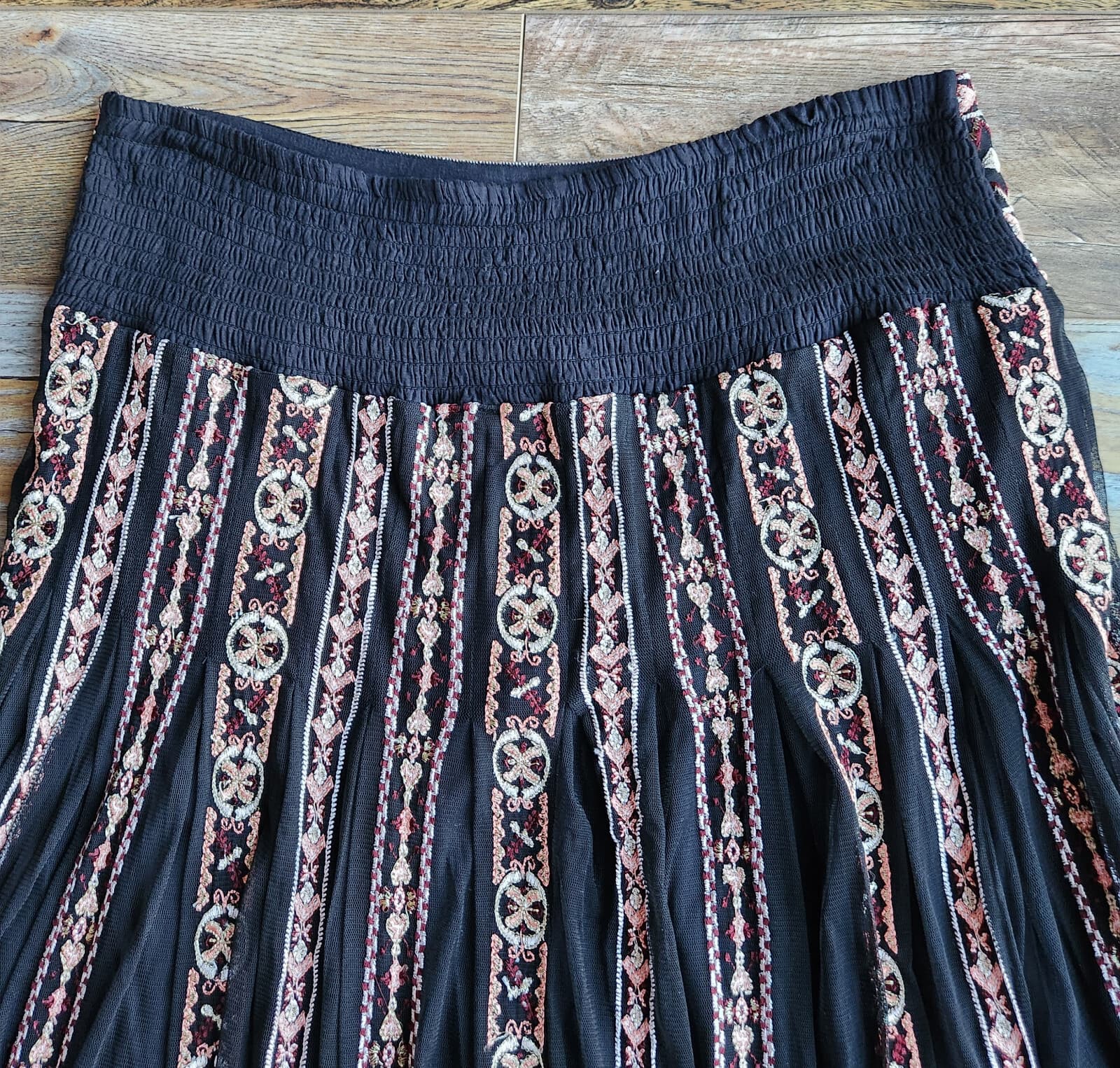 NWoT Soft Surroundings Embroidered Sheer-Mesh Maxi Skirt Pull-On Smock Waist M - Thumbnail 8