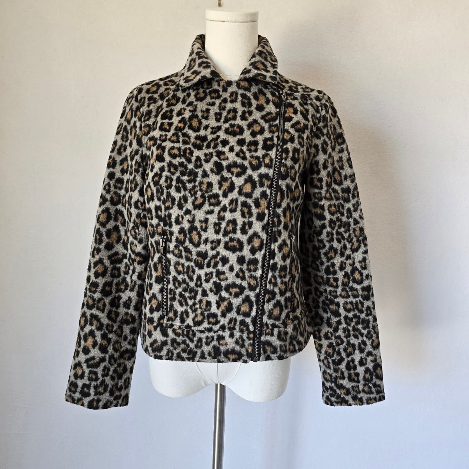 Cupcakes And Cashmere Margaux Wool Blend Faux Fur Leopard Moto Crop Jacket Sz.S - Thumbnail 2