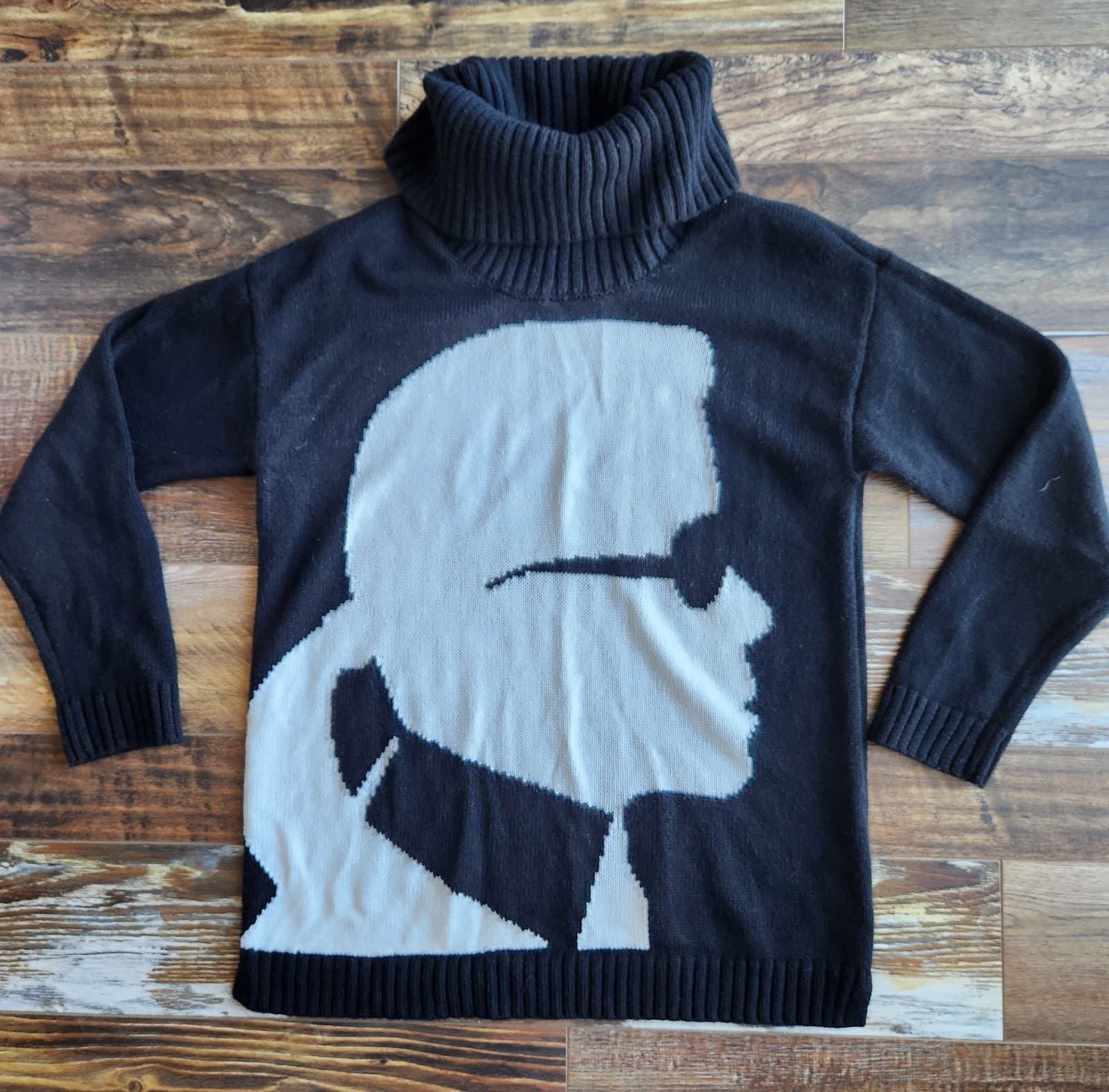 NWoT KARL LAGERFELD PARIS Karl Silhouette Cowl Neck Sweater Black White Sz.S