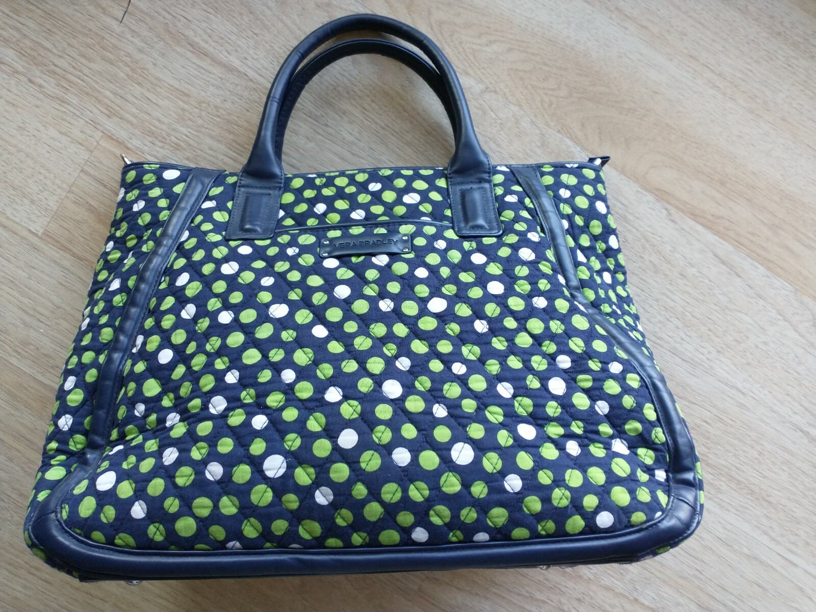 Vera Bradley Trimmed Trapeze Tote Bag Lucky Dots Multicolor Zip-Closure Pockets - Thumbnail 3