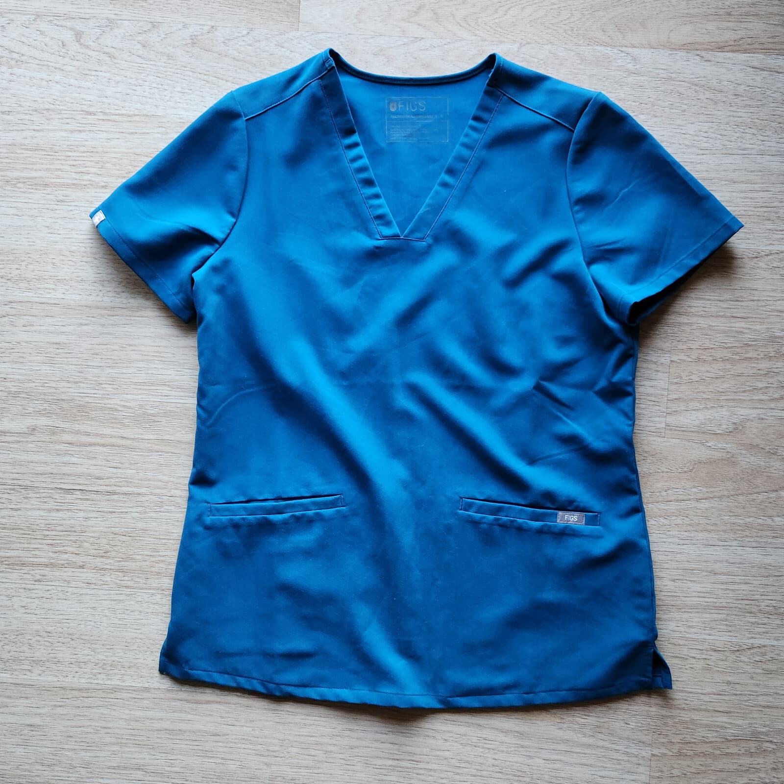 FIGS Technical Collection Casma 3 Pocket Scrub Top Short Sleeve Blue Green-ish S - Thumbnail 7