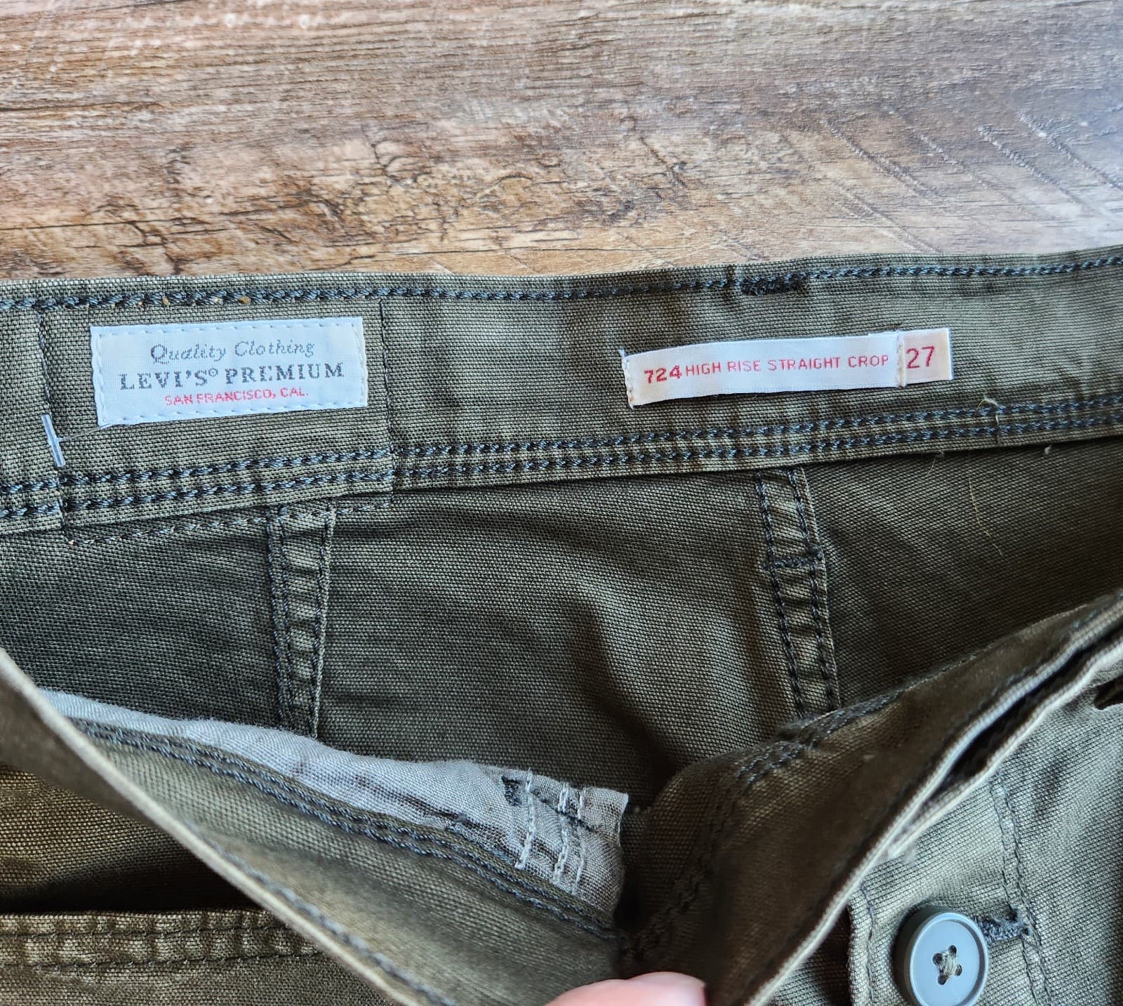 NEW Levi's Premium Not For Resale 724 High-Rise Straight Crop Pants Green Sz.27 - Thumbnail 9