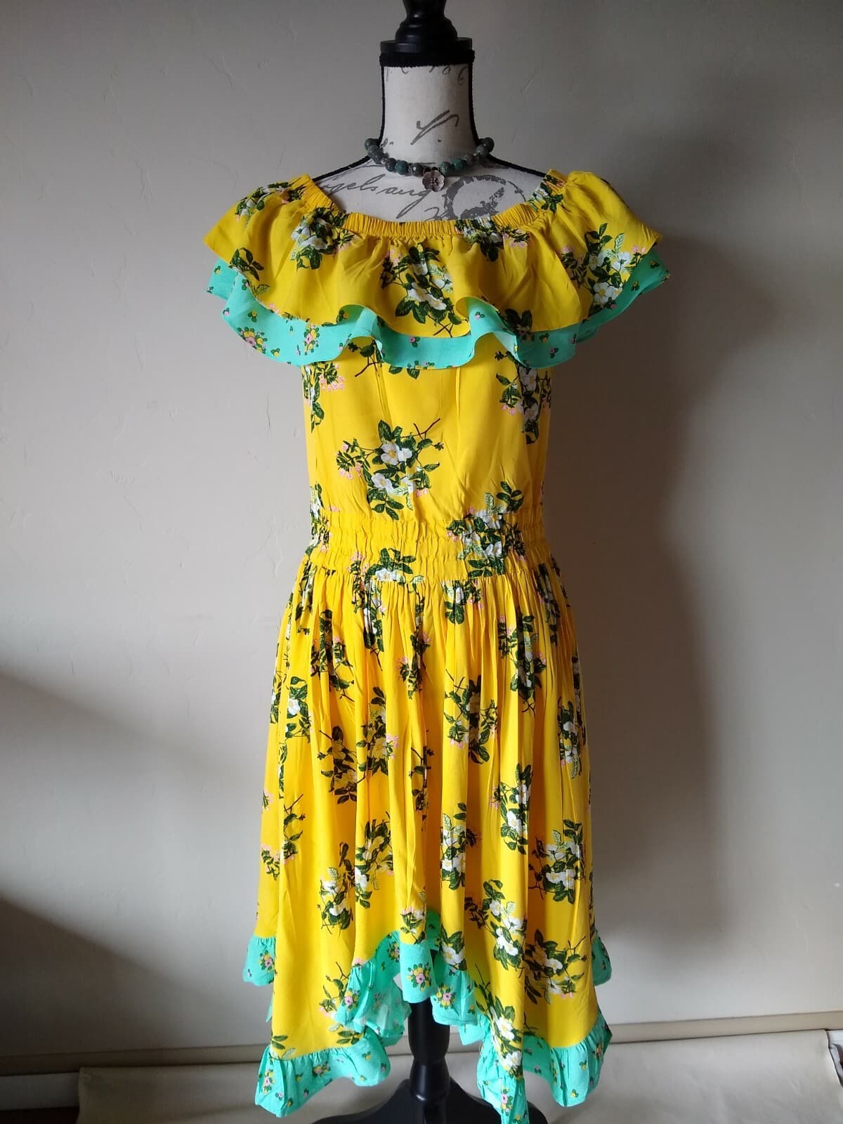 NWT Matilda Jane Hook On A Feeling Dress Rayon Off-Shoulder Floral Yellow Small - Thumbnail 5