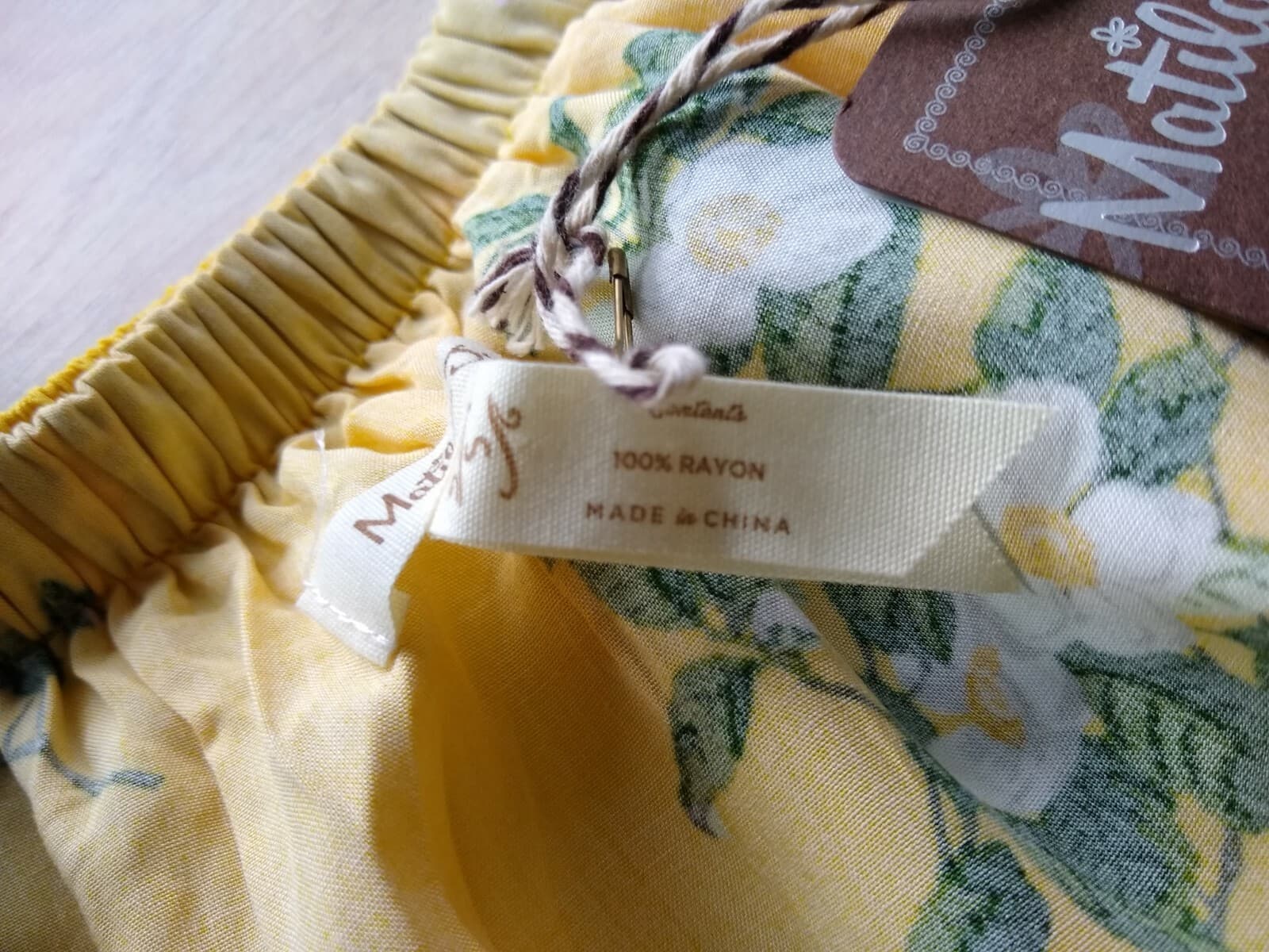 NWT Matilda Jane Hook On A Feeling Dress Rayon Off-Shoulder Floral Yellow Small - Thumbnail 11