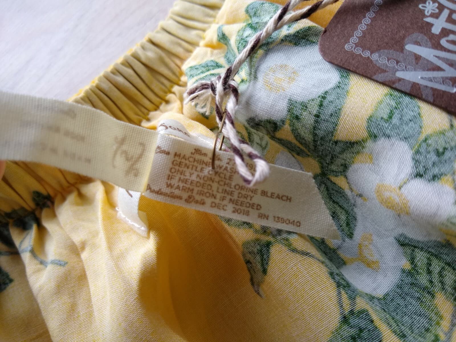 NWT Matilda Jane Hook On A Feeling Dress Rayon Off-Shoulder Floral Yellow Small - Thumbnail 12