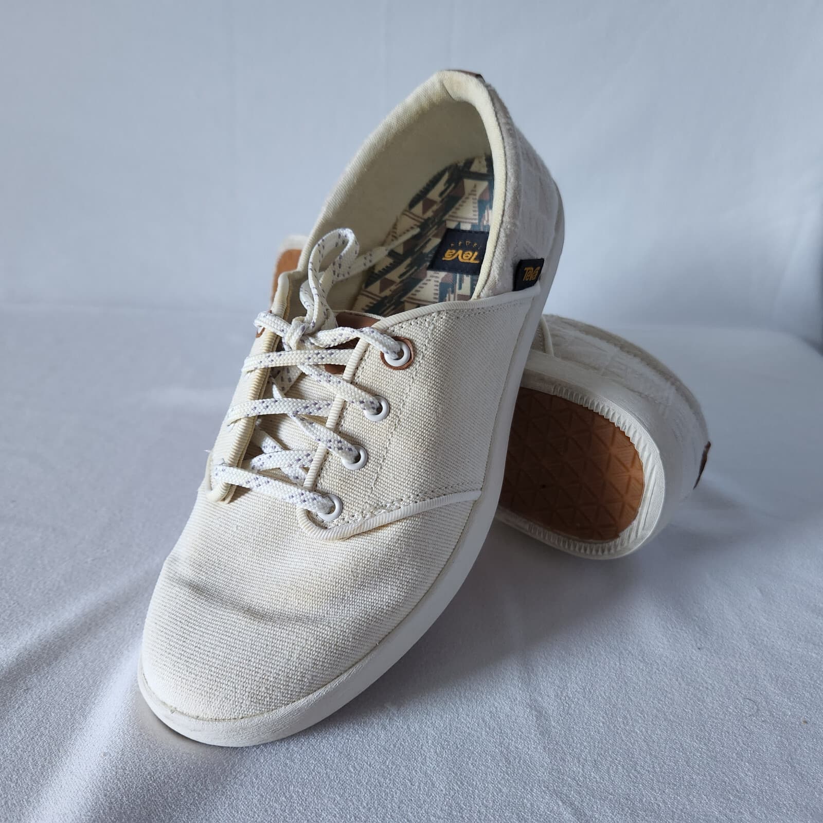Teva Willow Lace Up Canvas Fashion Sneakers Cream Women US6.5 - Thumbnail 4