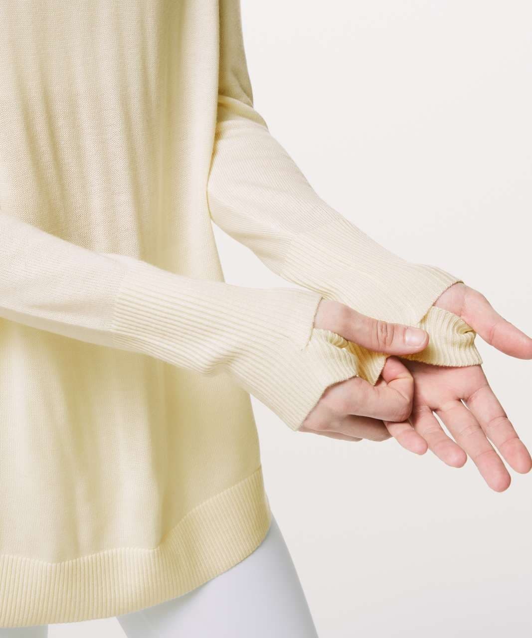 Lululemon Still At Ease Cashmere Blend Sweater Angel Wings Back Yoga Ivory Sz.6 - Thumbnail 5