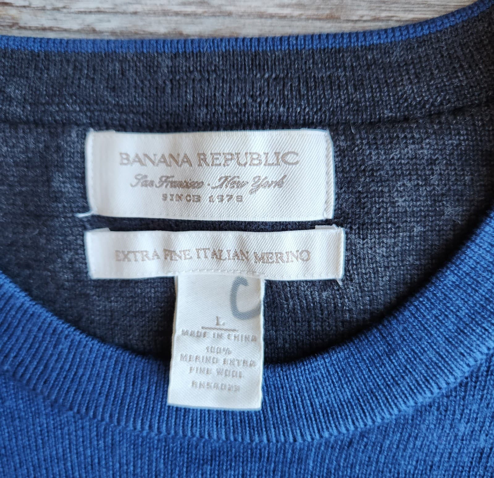 Banana Republic Extra Fine Italian Merino Crew Sweater Elbow Patch Blue Men's L - Thumbnail 7