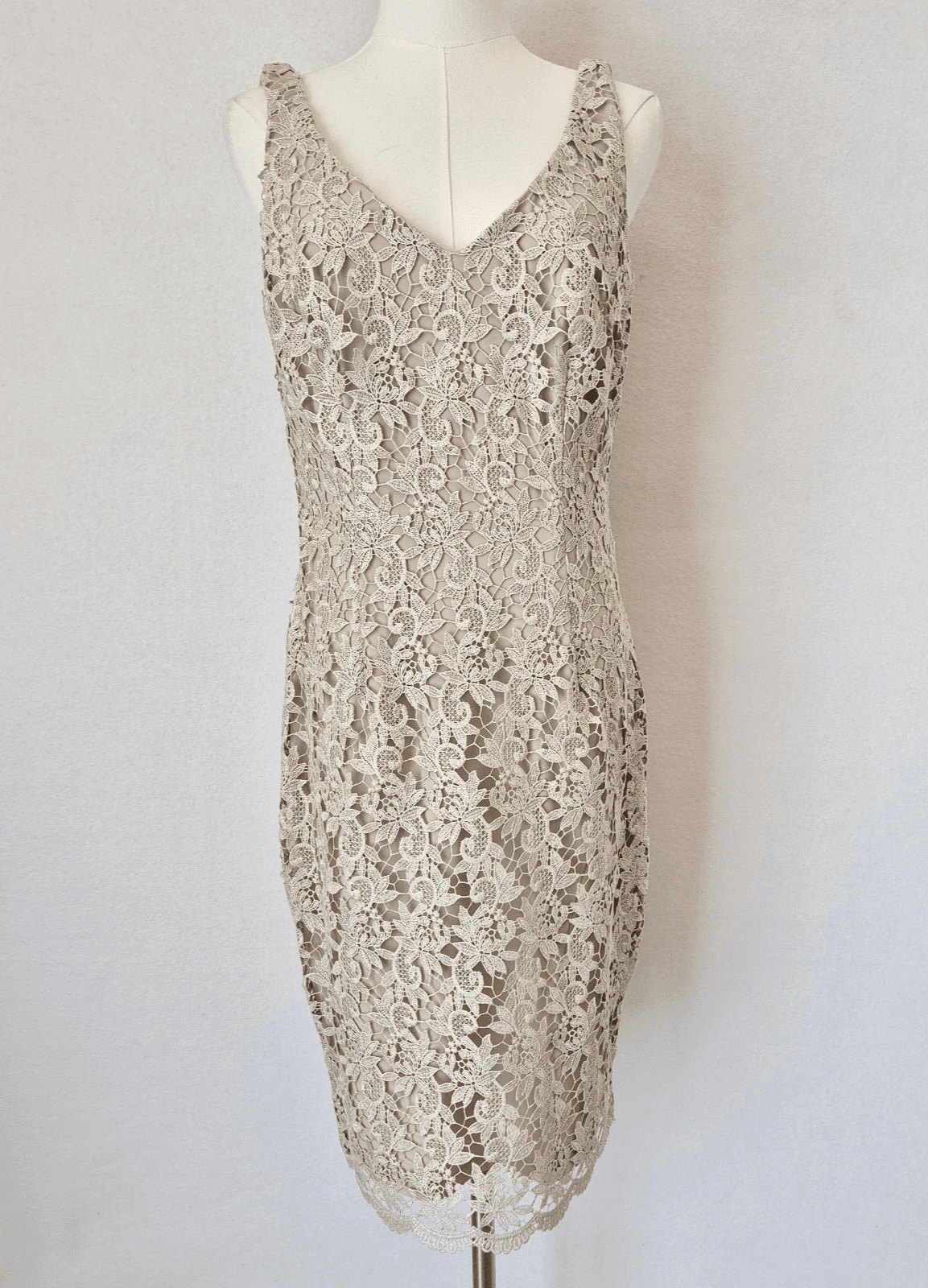 Lauren Ralph Lauren Lace Metallic Party Sheath Dress Sleeveless Ecru-Beige Sz.6
