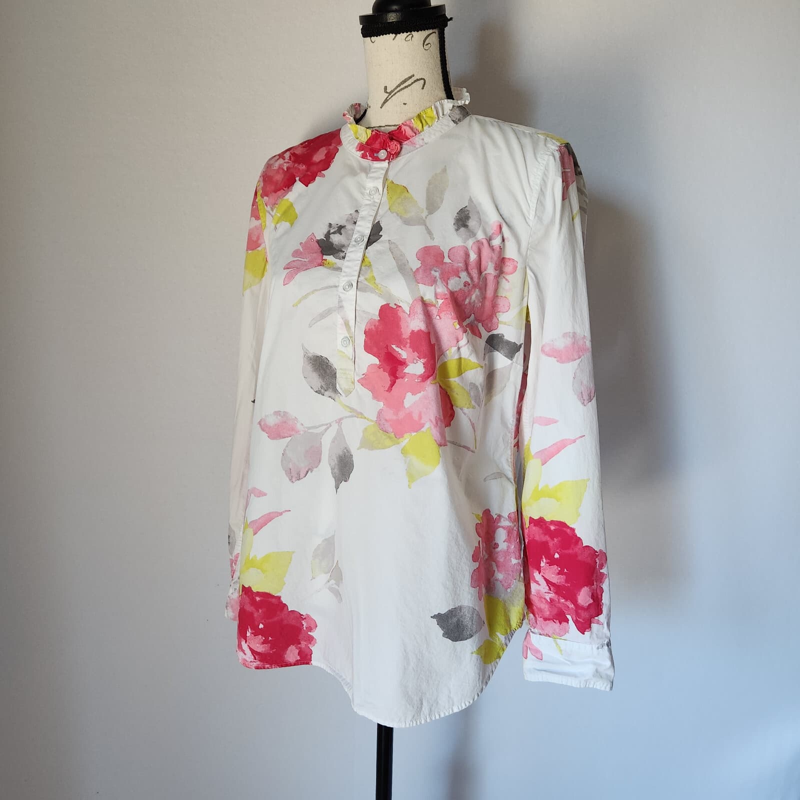 Talbots Watercolor Floral Ruffle Neck Popover Top Long Sleeve Multicolor Women M - Thumbnail 2