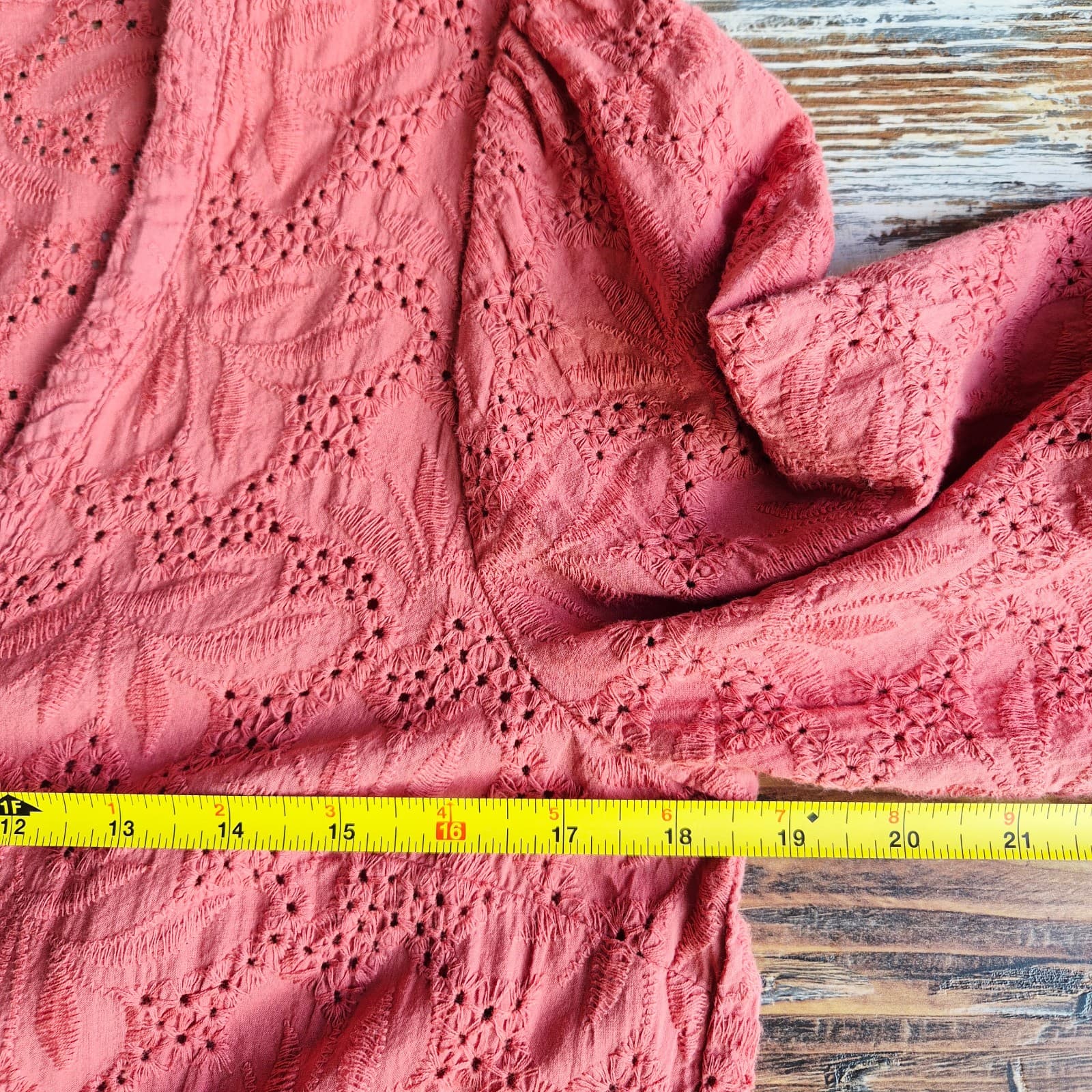 Marine Layer Willow Eyelet Embroidered Tiered Button-Up Midi Dress Coral Sz.S - Thumbnail 15