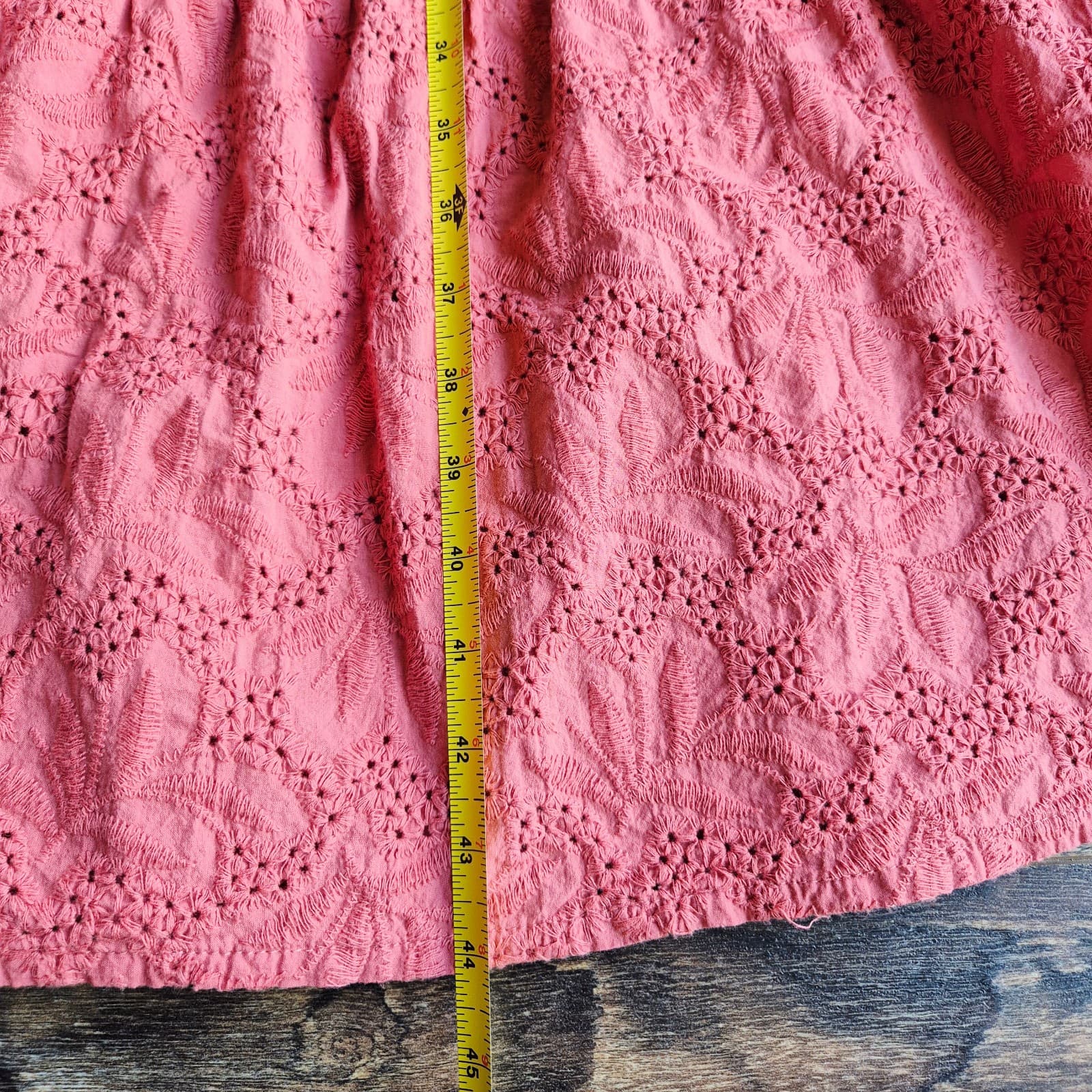 Marine Layer Willow Eyelet Embroidered Tiered Button-Up Midi Dress Coral Sz.S - Thumbnail 16