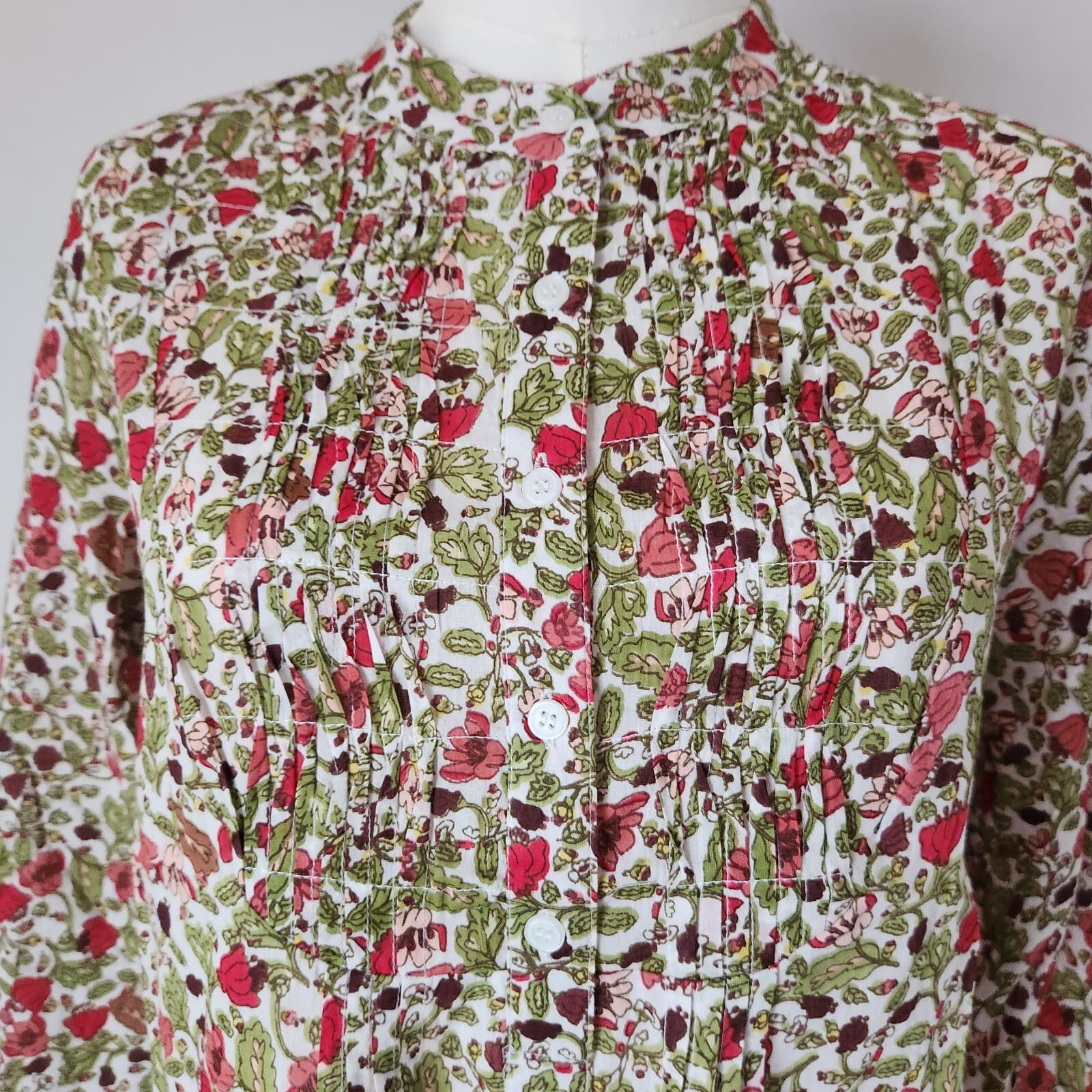 NWT Chaudry KC Floral Pintuck Popover Blouse Long Sleeve Cotton Multicolor Sz.M - Thumbnail 2