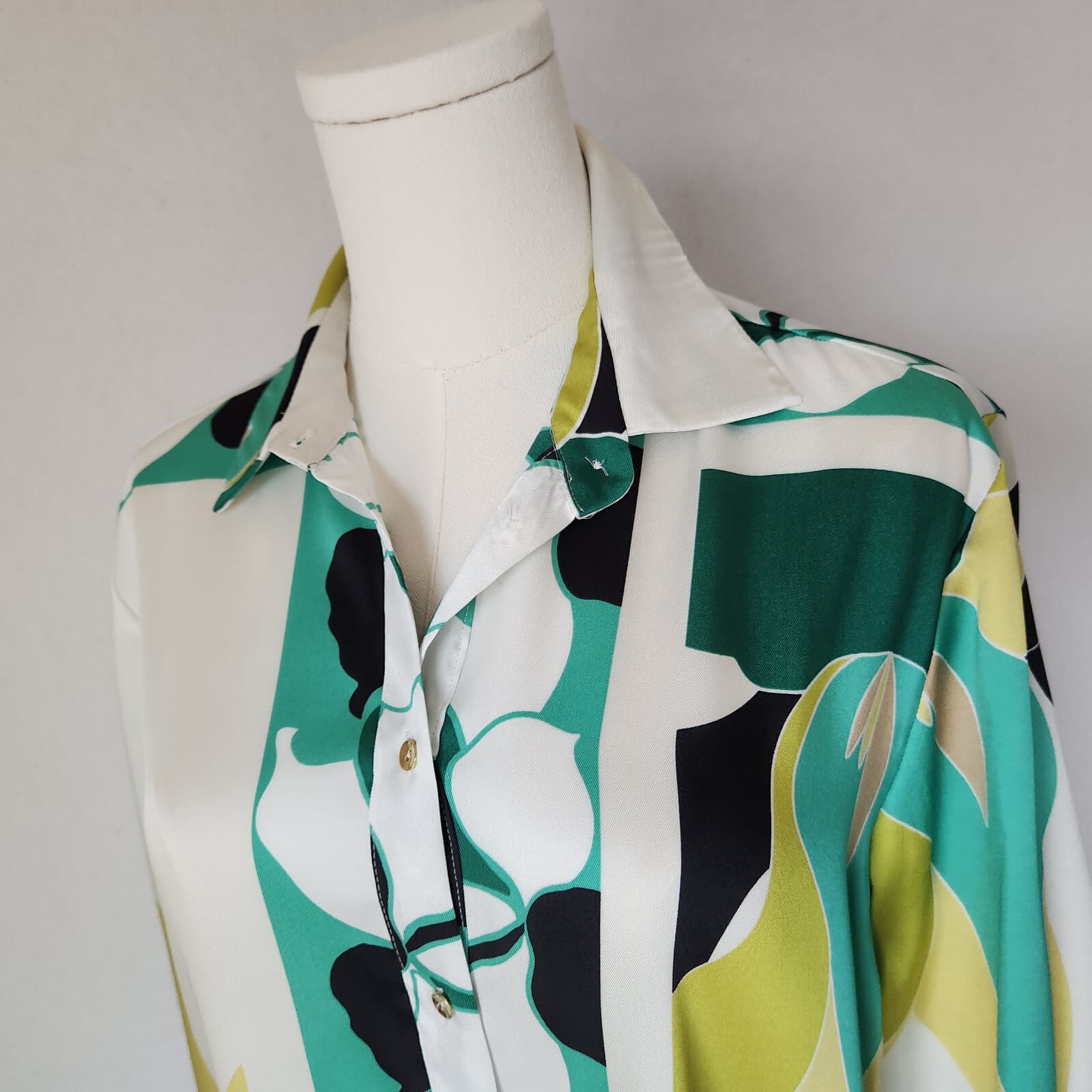ZARA Satin Geometric Printed Button-Down Shirt Long Sleeve Multicolor Oversize S - Thumbnail 9