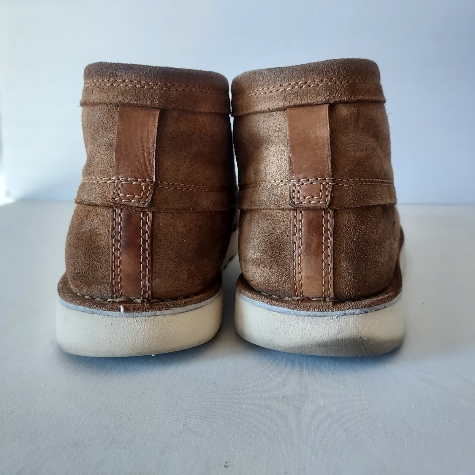 UGG Campout Suede Chukka Ankle Boots Sheepskin Lining Lace-Up Tan Men US10 - Thumbnail 8