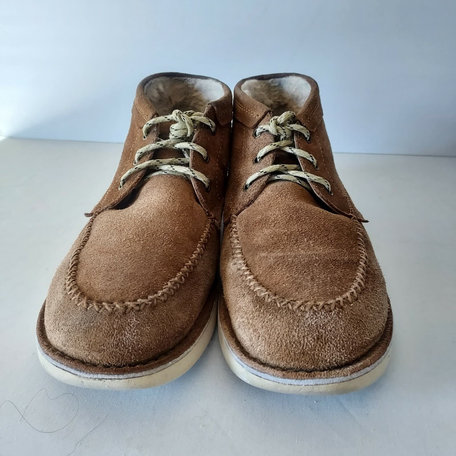 UGG Campout Suede Chukka Ankle Boots Sheepskin Lining Lace-Up Tan Men US10 - Thumbnail 4
