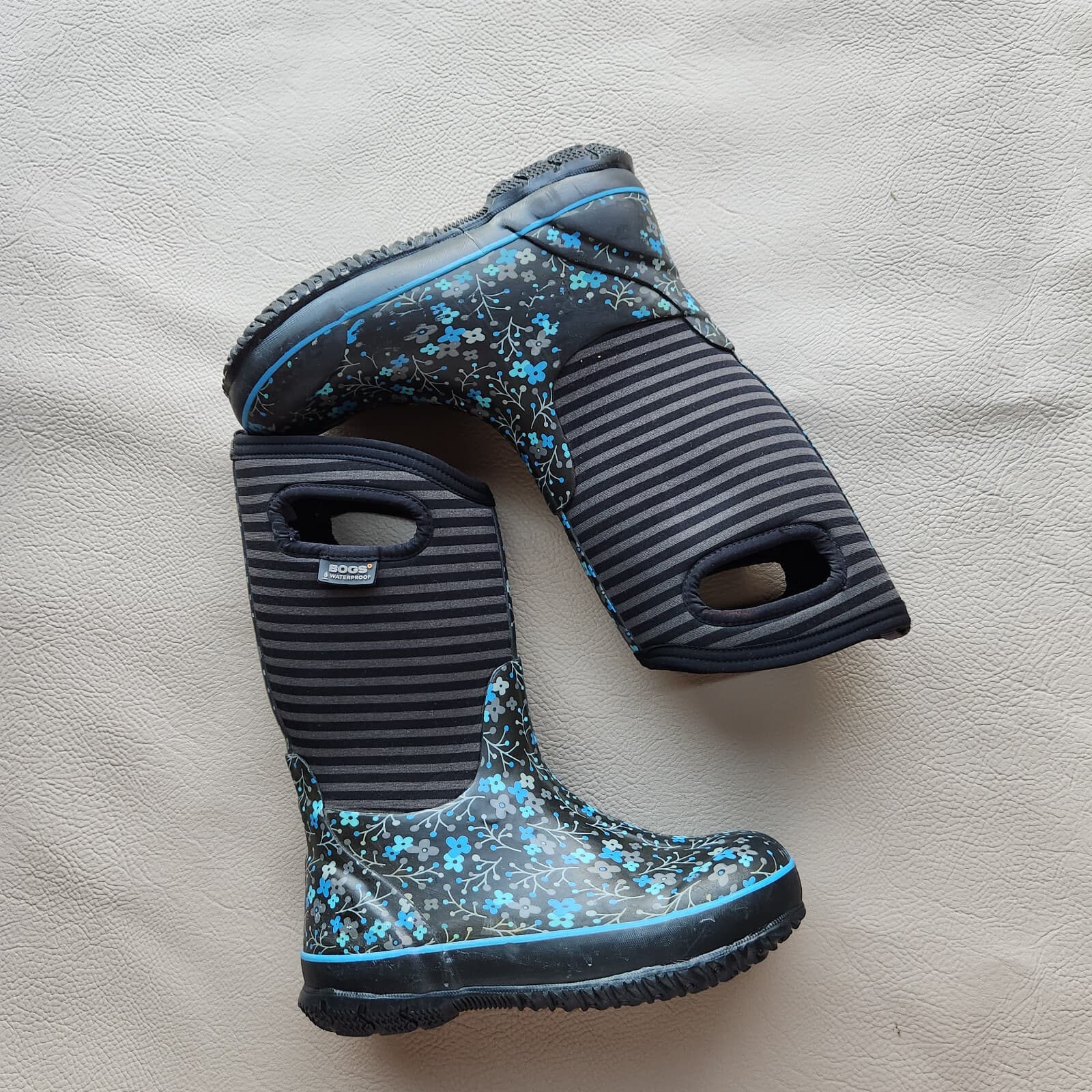 Bogs Classic High Flower Stripe Waterproof Winter Rain Boot Black Blue Youth US4 - Thumbnail 2