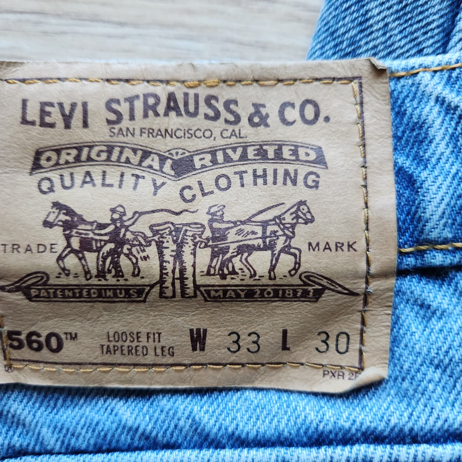 Vintage'90 Levi's 560 Made in US Loose Fit Tapered Leg Jeans Blue Unisex 33x30 - Thumbnail 8