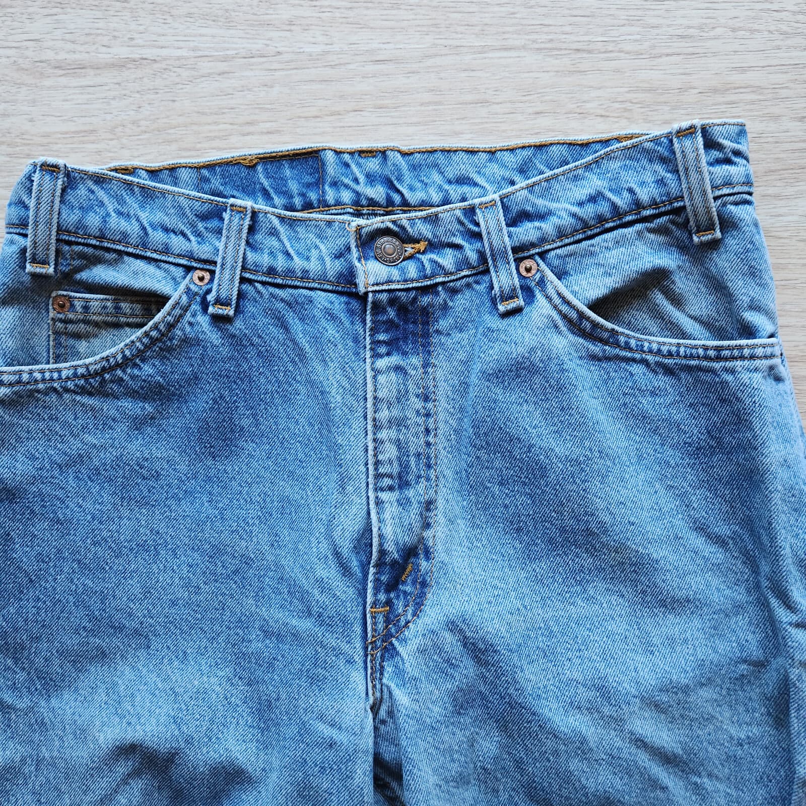 Vintage'90 Levi's 560 Made in US Loose Fit Tapered Leg Jeans Blue Unisex 33x30 - Thumbnail 3