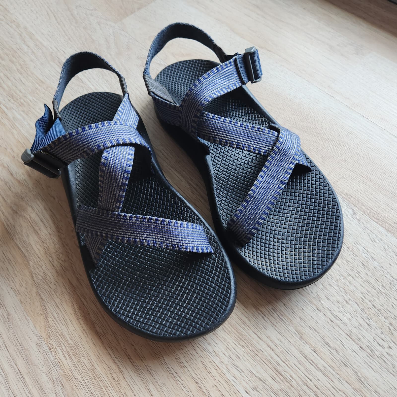Chaco Z/1 Classic Walking Sandal Adjustable Straps Comfort Navy Grey Men's US12 - Thumbnail 2