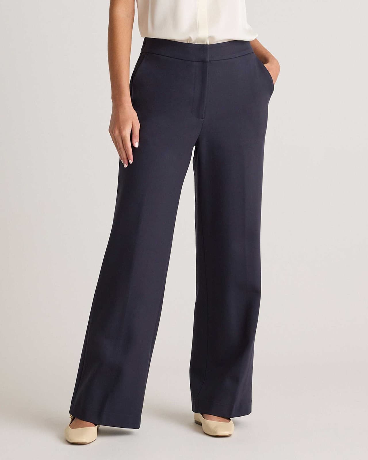 NWT Quince Ultra Stretch Ponte Trouser High Rise Straight Leg Pocket Black Sz.2 - Thumbnail 2
