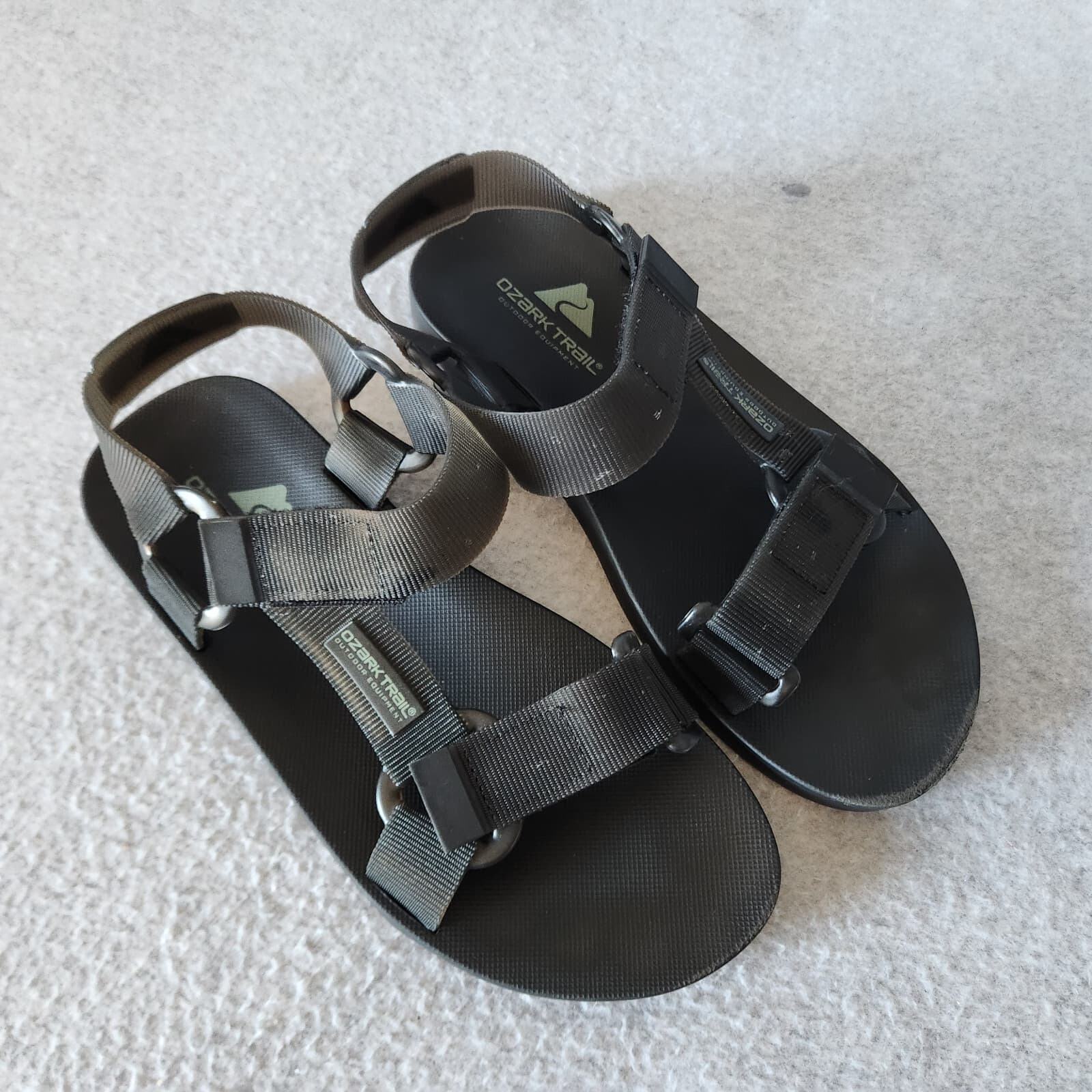 OZARK TRAIL Outdoor Equipment Grendene Sandals Adjustable Strap Black Mens US10 - Thumbnail 2