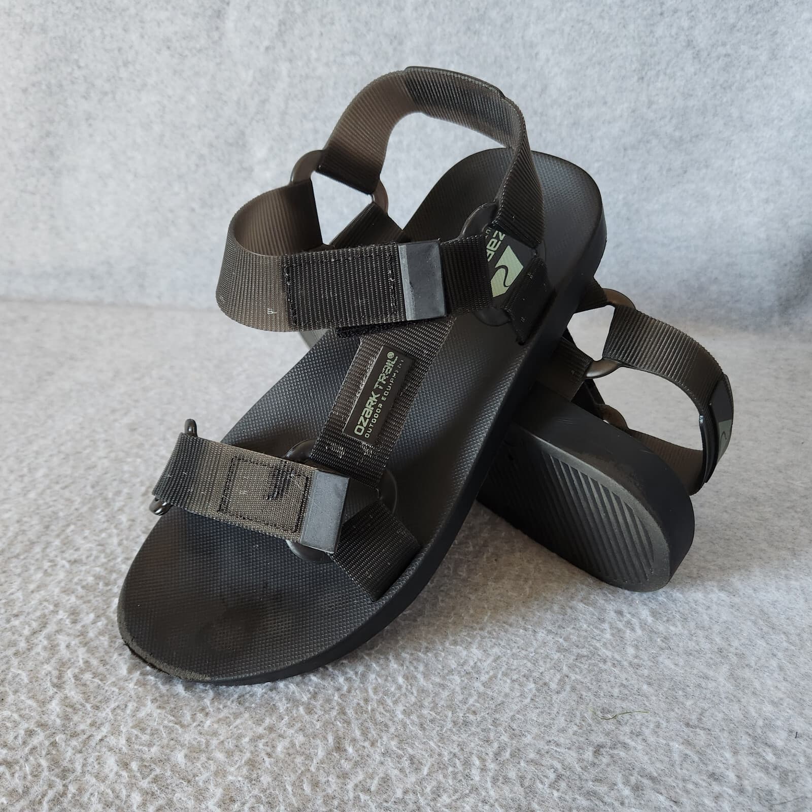 OZARK TRAIL Outdoor Equipment Grendene Sandals Adjustable Strap Black Mens US10 - Thumbnail 4