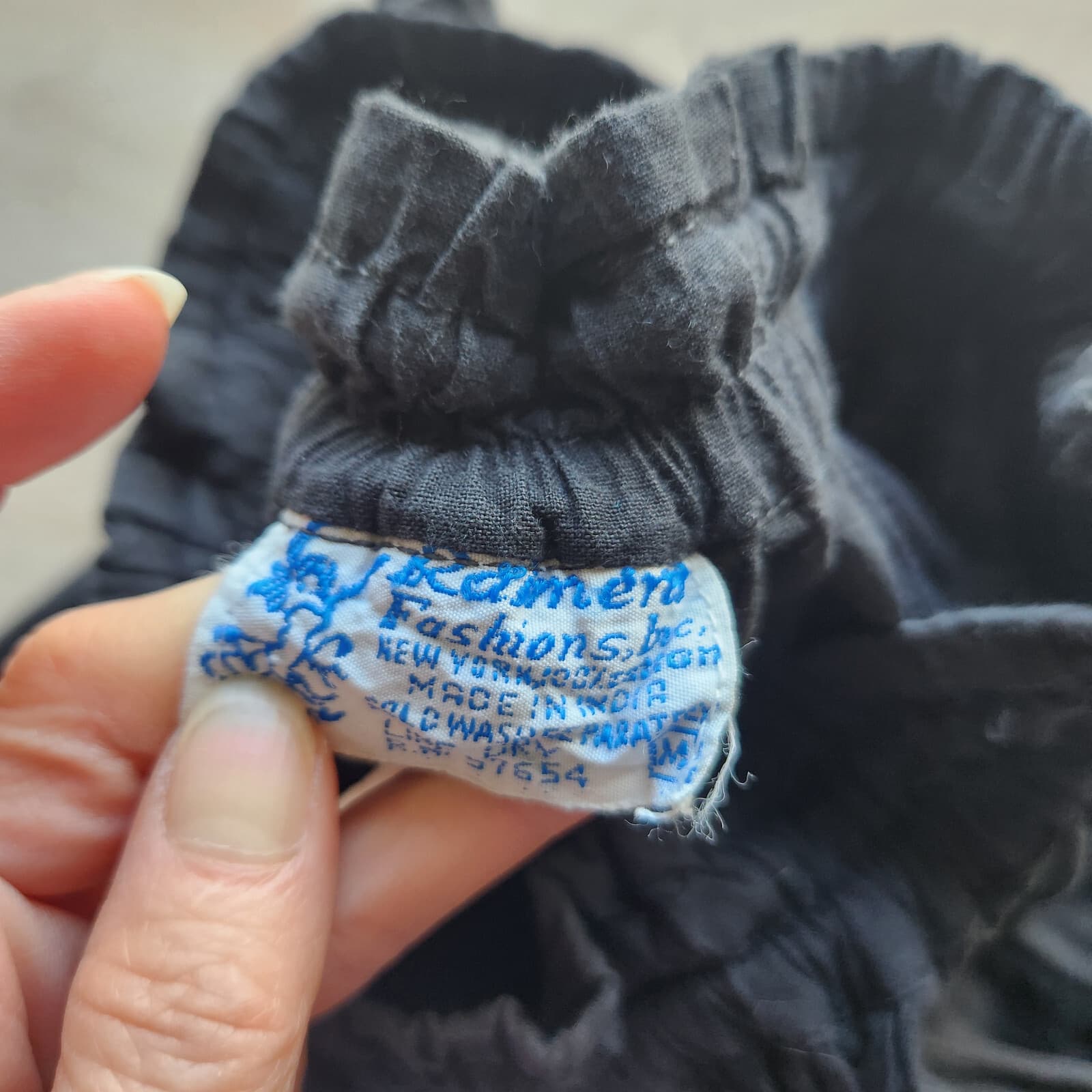 Vintage Raiment Fashions Embroidered A-Line Skirt Elastic Waist Pocket Black M - Thumbnail 10