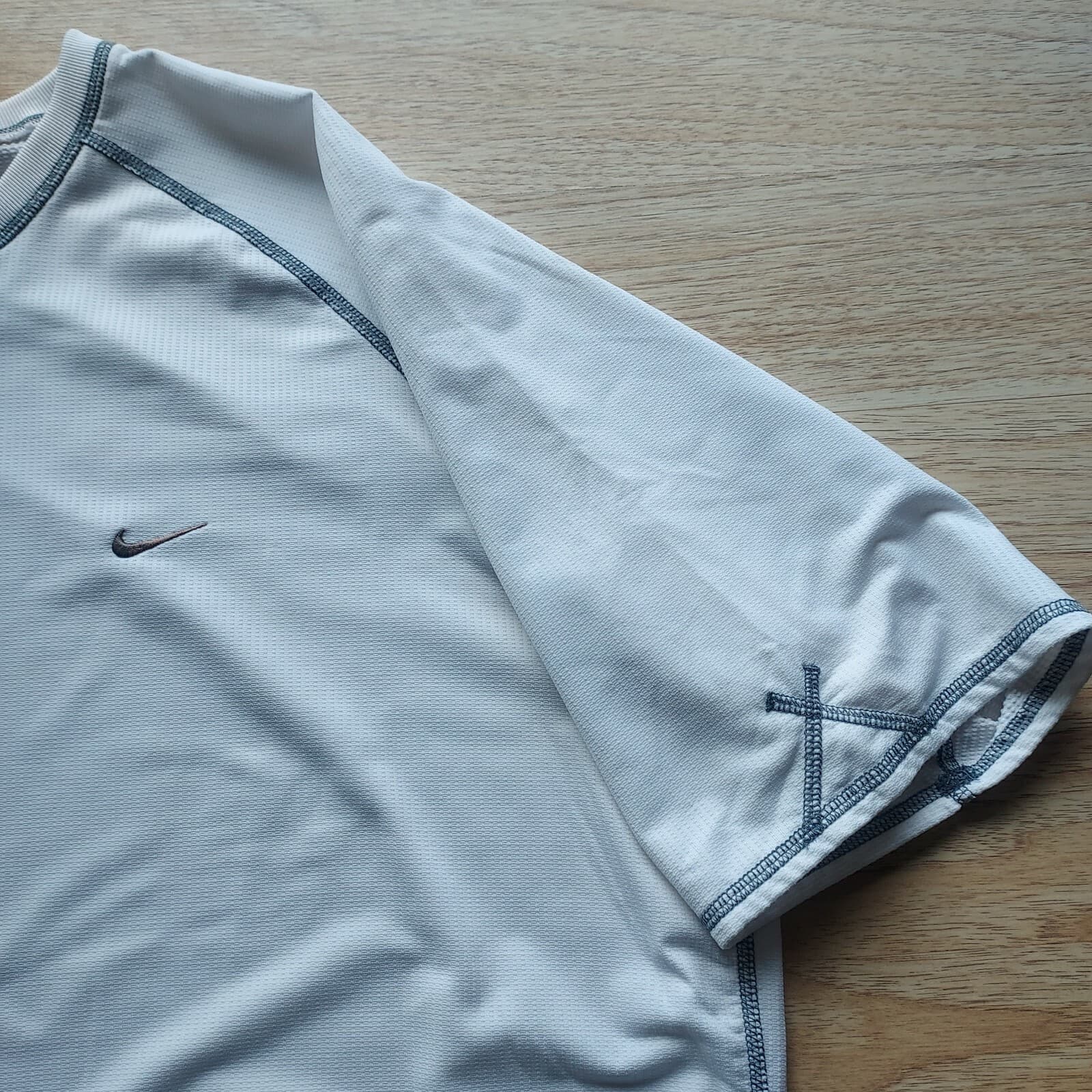 Nike Sphered Dry Activewear T-Shirt Crew Neck Short Sleeve White Men Sz.XXL - Thumbnail 3