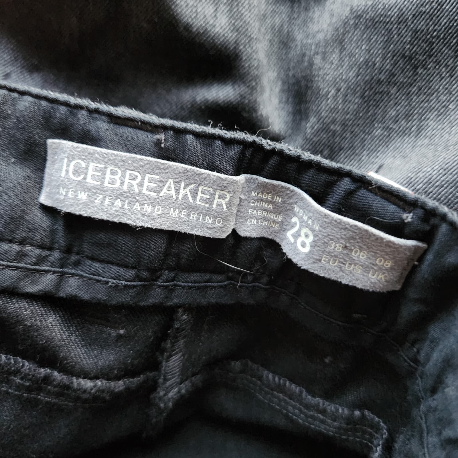 Icebreaker NZ Merino Wool Cotton Chino Shorts Zip Pocket Dark Grey Women's 28 - Thumbnail 5