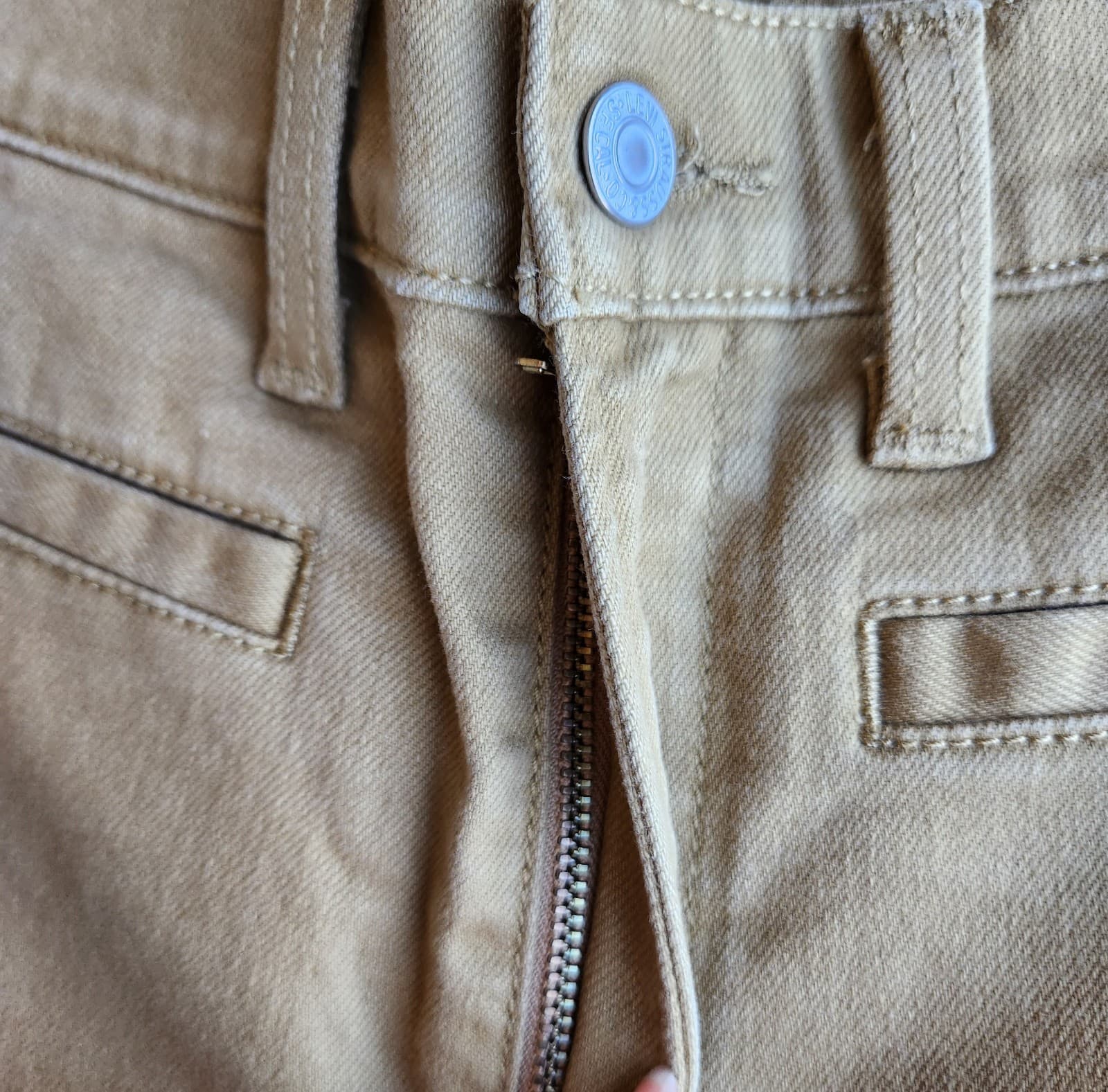 NEW Levi's Not For Resale Straight Wide Leg Crop Pants Jeans Zip Dull Gold Sz.27 - Thumbnail 7