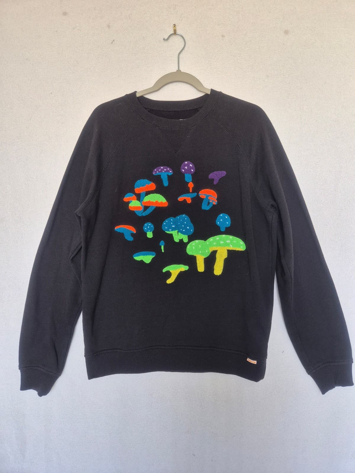 AMBSN x Modest Mouse Mushroom Embroidered Crewneck Sweatshirt Black Men's M - Thumbnail 3