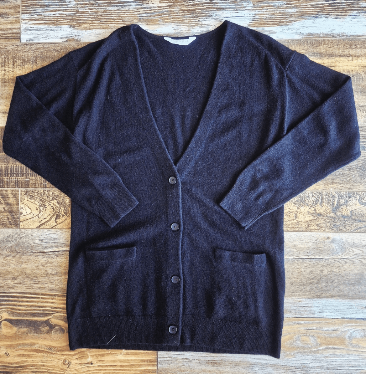 NWoT EVERLANE 100% Cashmere V-Neck Cardigan Button Pocket Black Women's S