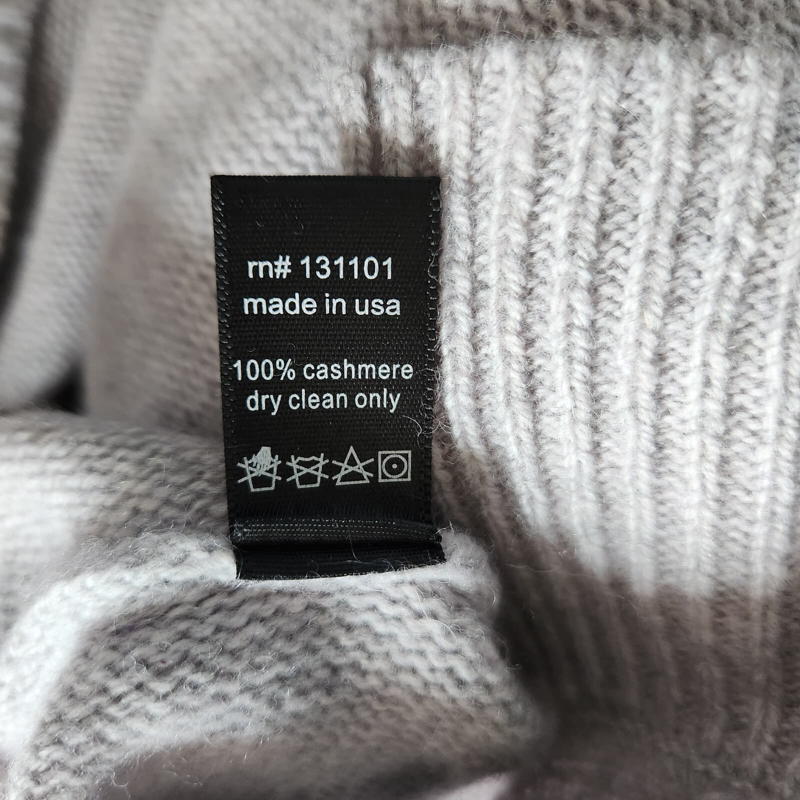 NWT +Beryll 100% Cashmere Cowl Neck Sweather Pullover Grey One Size *with Holes* - Thumbnail 8