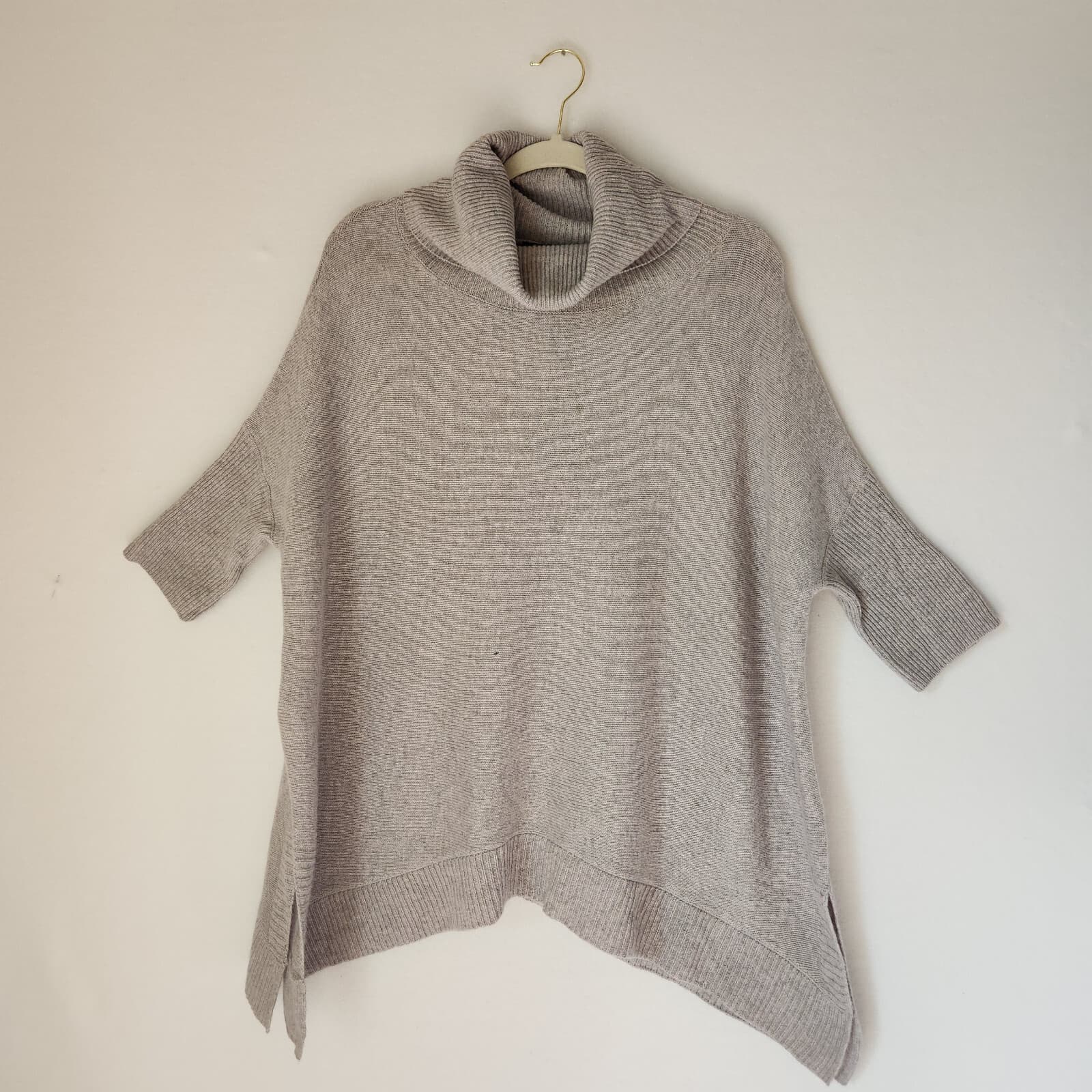 NWT +Beryll 100% Cashmere Cowl Neck Sweather Pullover Grey One Size *with Holes* - Thumbnail 4
